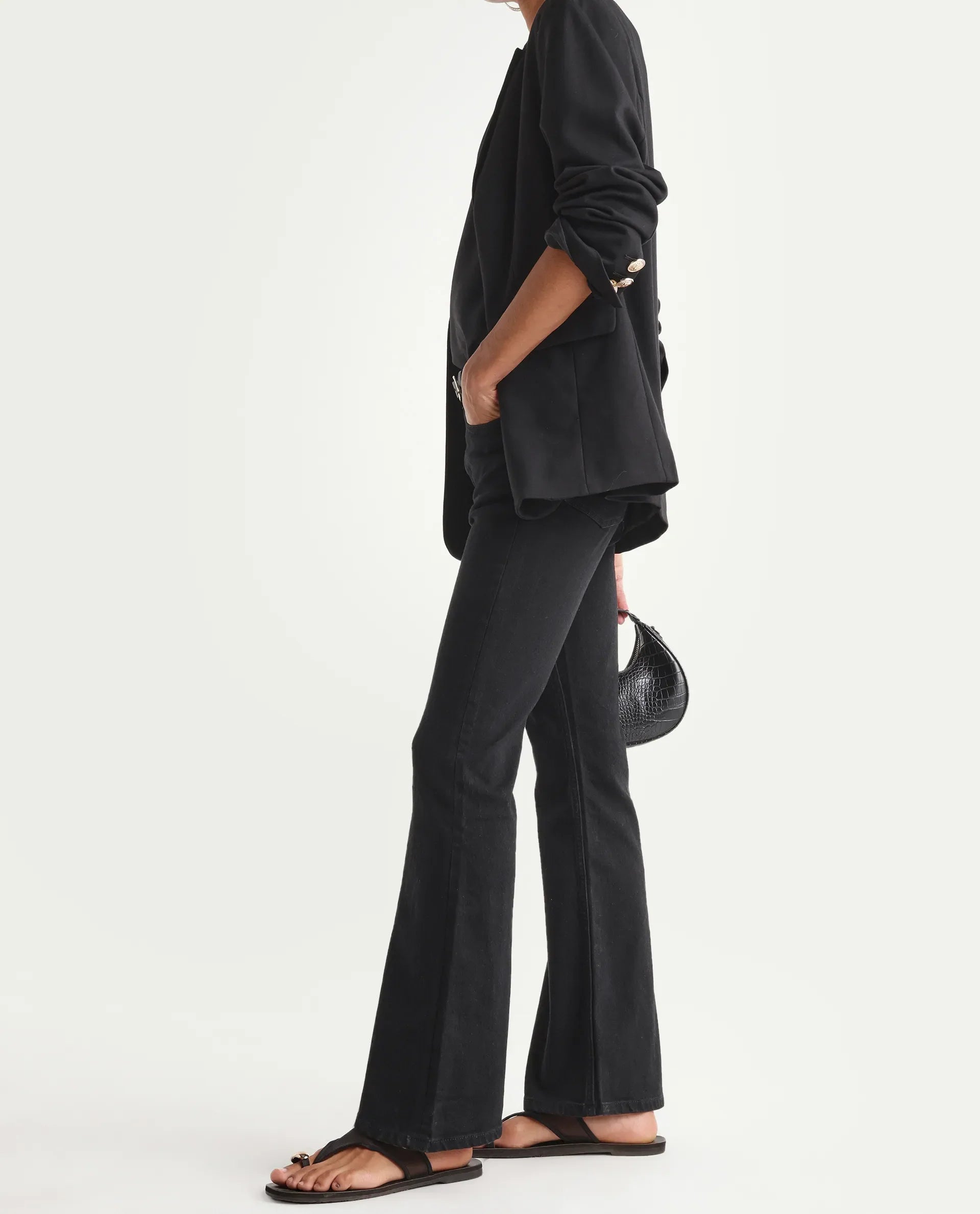 Rareism Women's Benob Black Cotton Blend Bootcut Plain Jeans