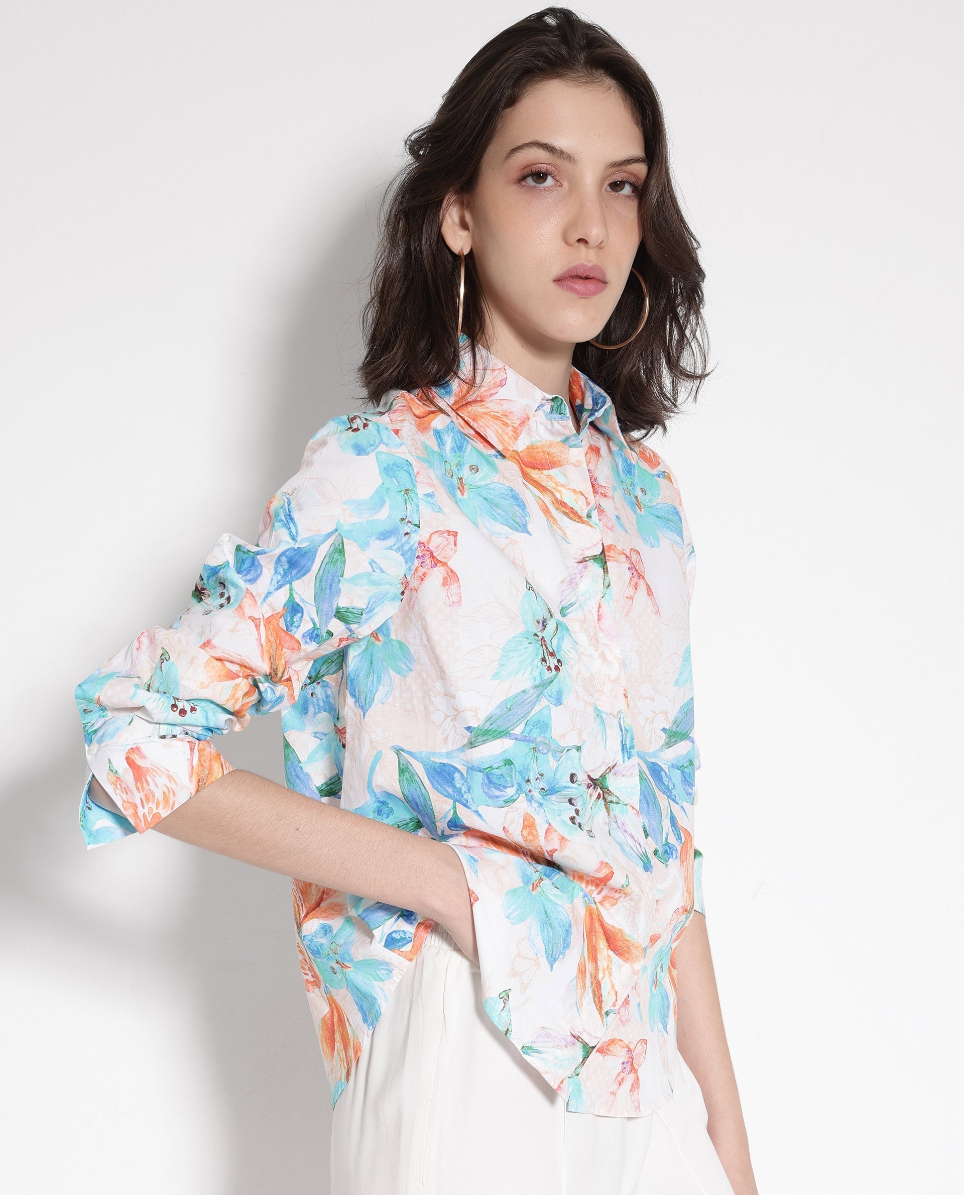 Rareism Women's Abbi Off White Cotton Spread Collar Floral Print Cuffed Sleeve Relaxed Fit Top