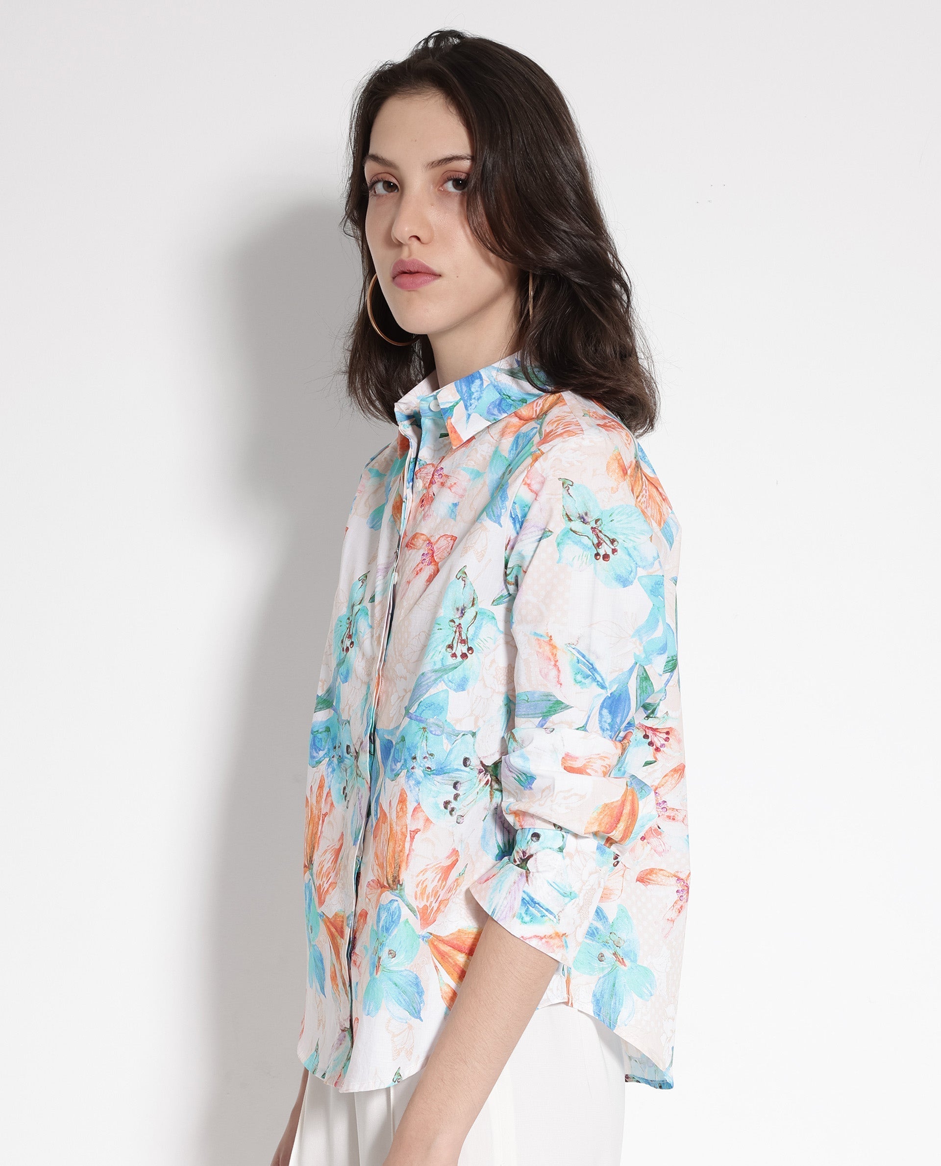 Rareism Women's Abbi Off White Cotton Spread Collar Floral Print Cuffed Sleeve Relaxed Fit Top