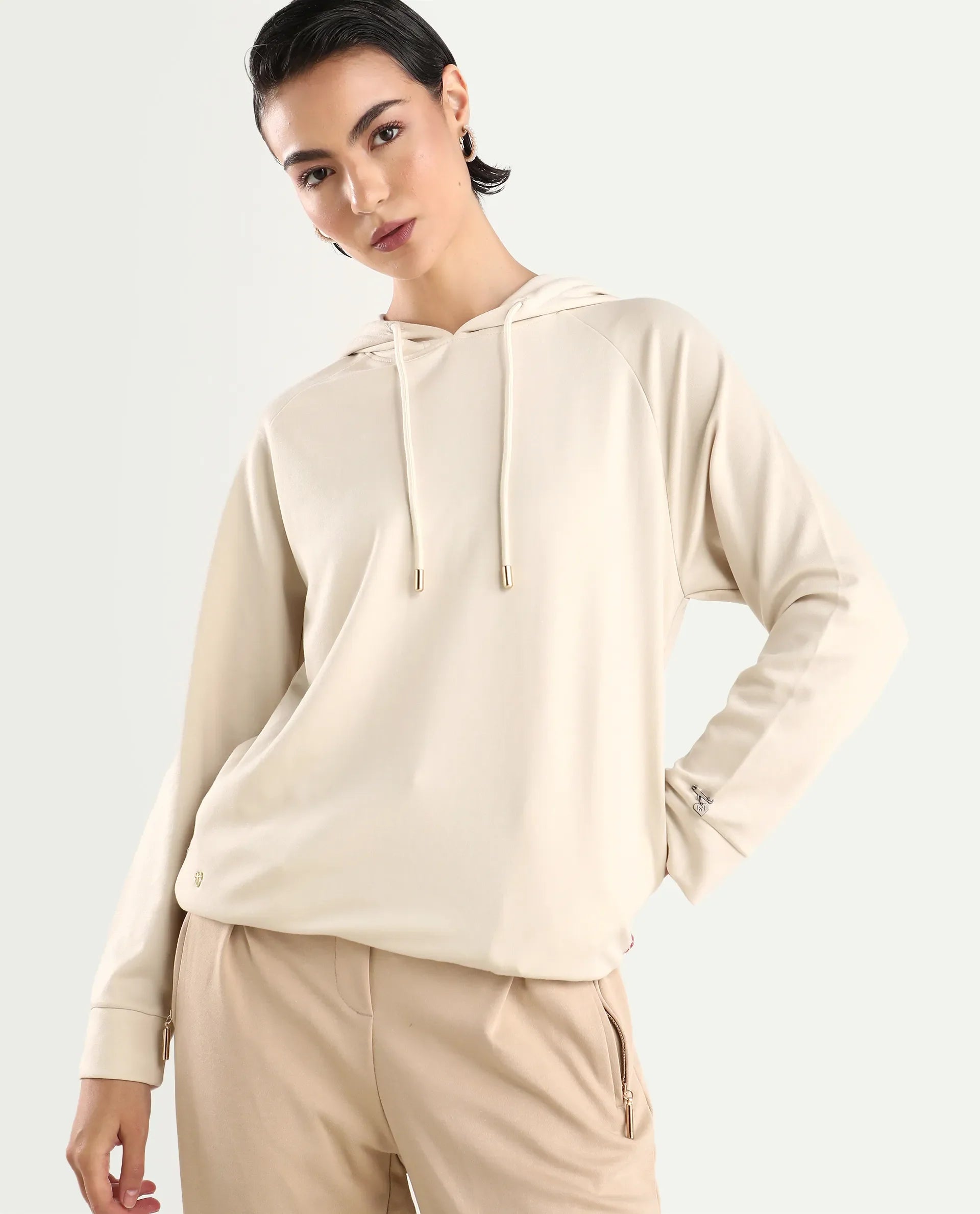 Rareism Women's Adani Off White Modal Blend Hooded Plain Relaxed Fit Sweatshirt