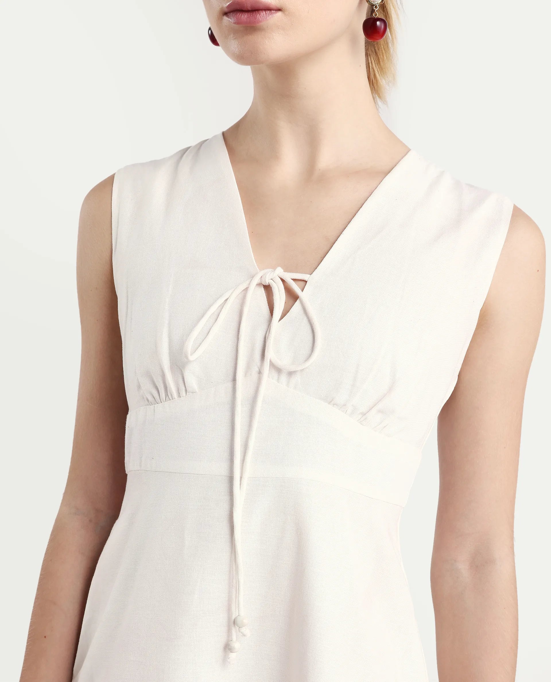 Rareism Women's Ago Off White Viscose Blend Sleeveless Fit And Flare Floral Print Dress