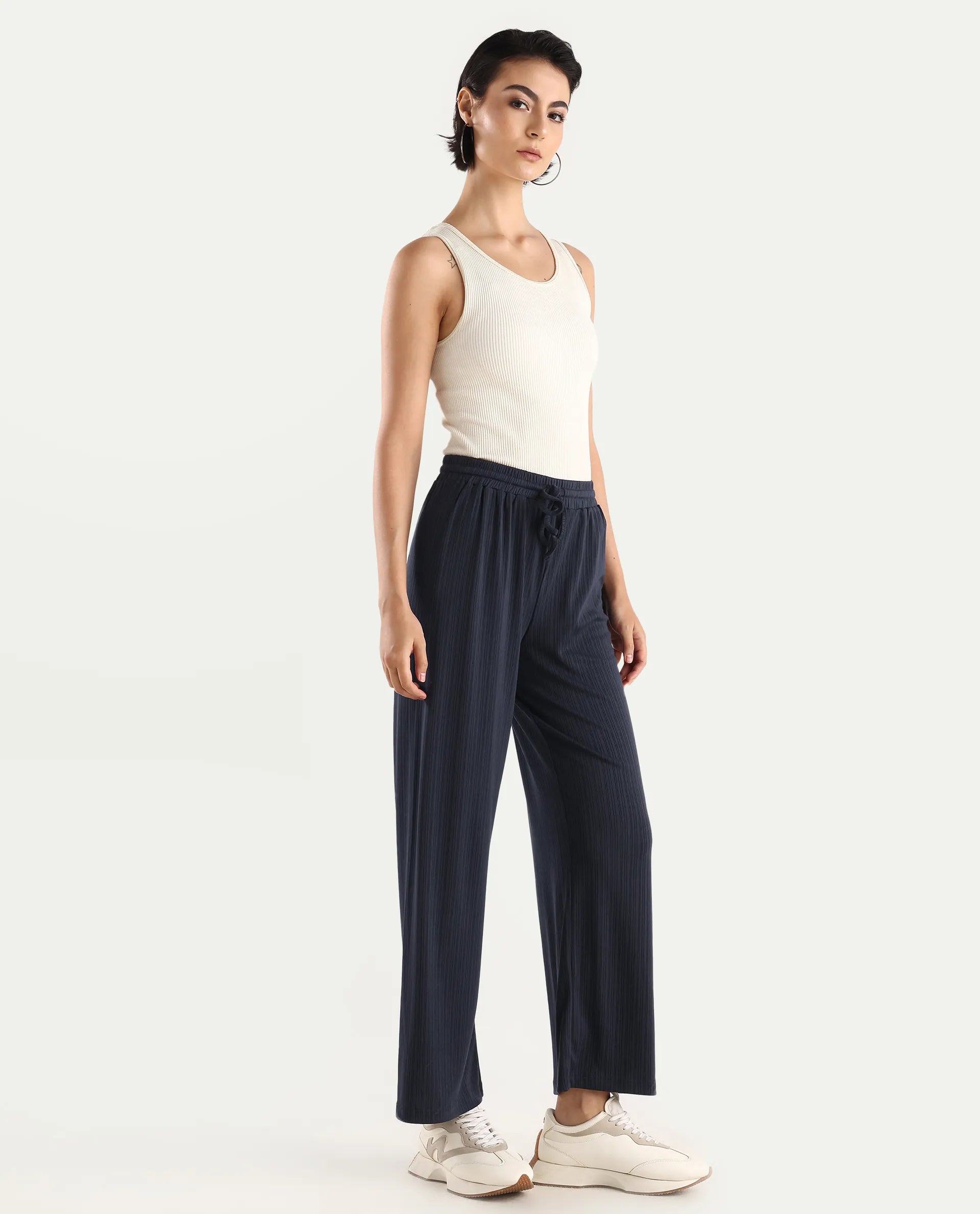 Rareism Women's Alcazar Dark Blue Polyester Blend Plain Ankle Length Straight Fit Trouser