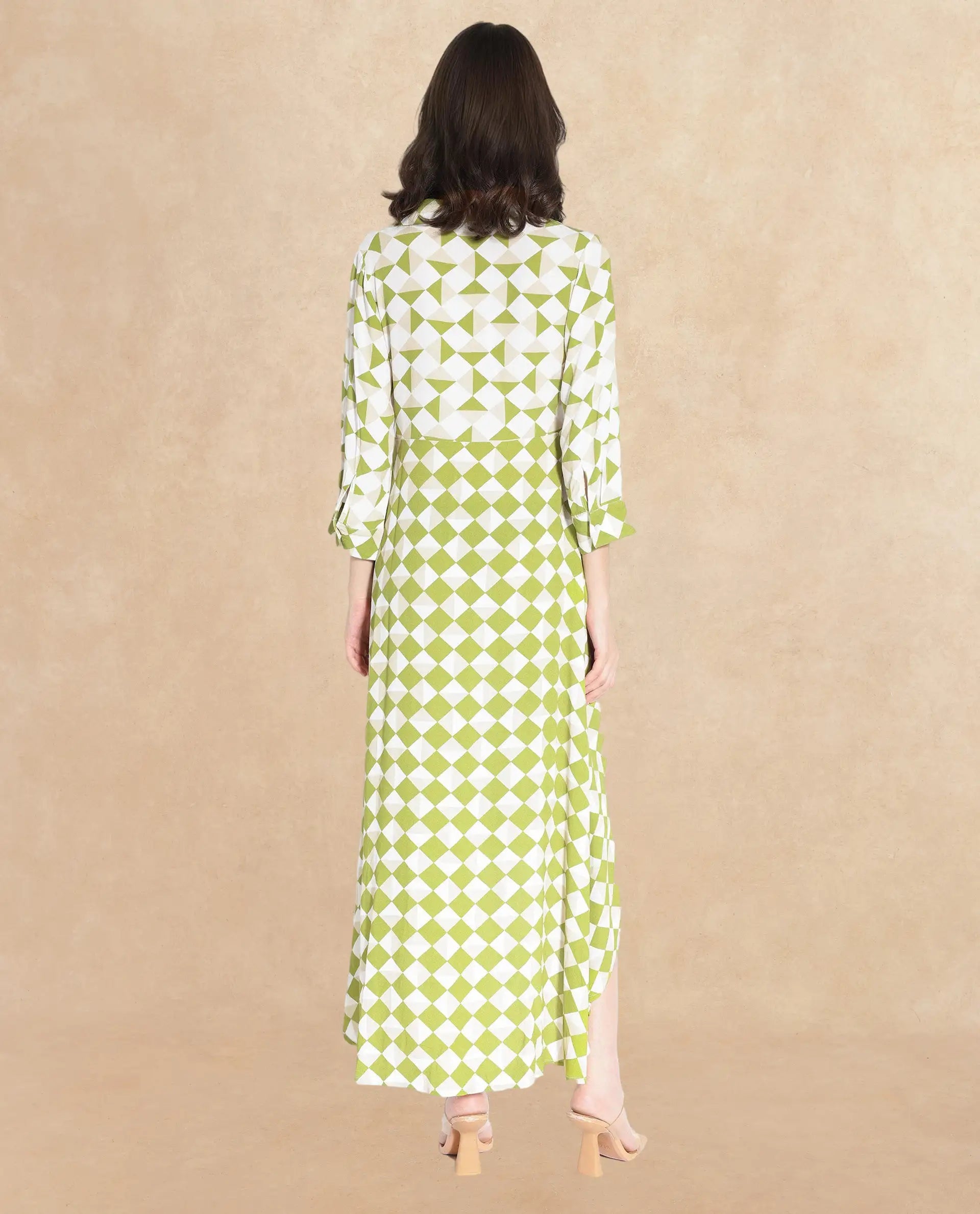 Rareism Women's Alice Light Green  Spread Collar Button Closure Cuffed Sleeve Geometric Print Flared Maxi Dress