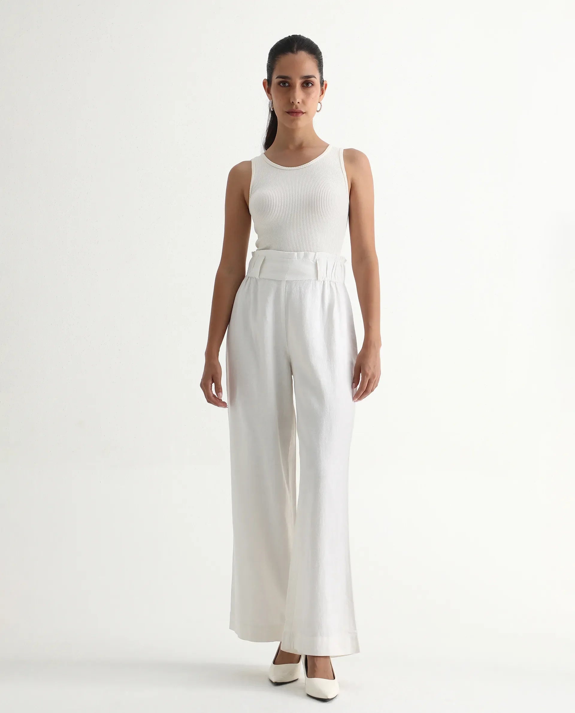 Rareism Women's Arid White Linen Blend Plain Ankle Length Wide Trouser