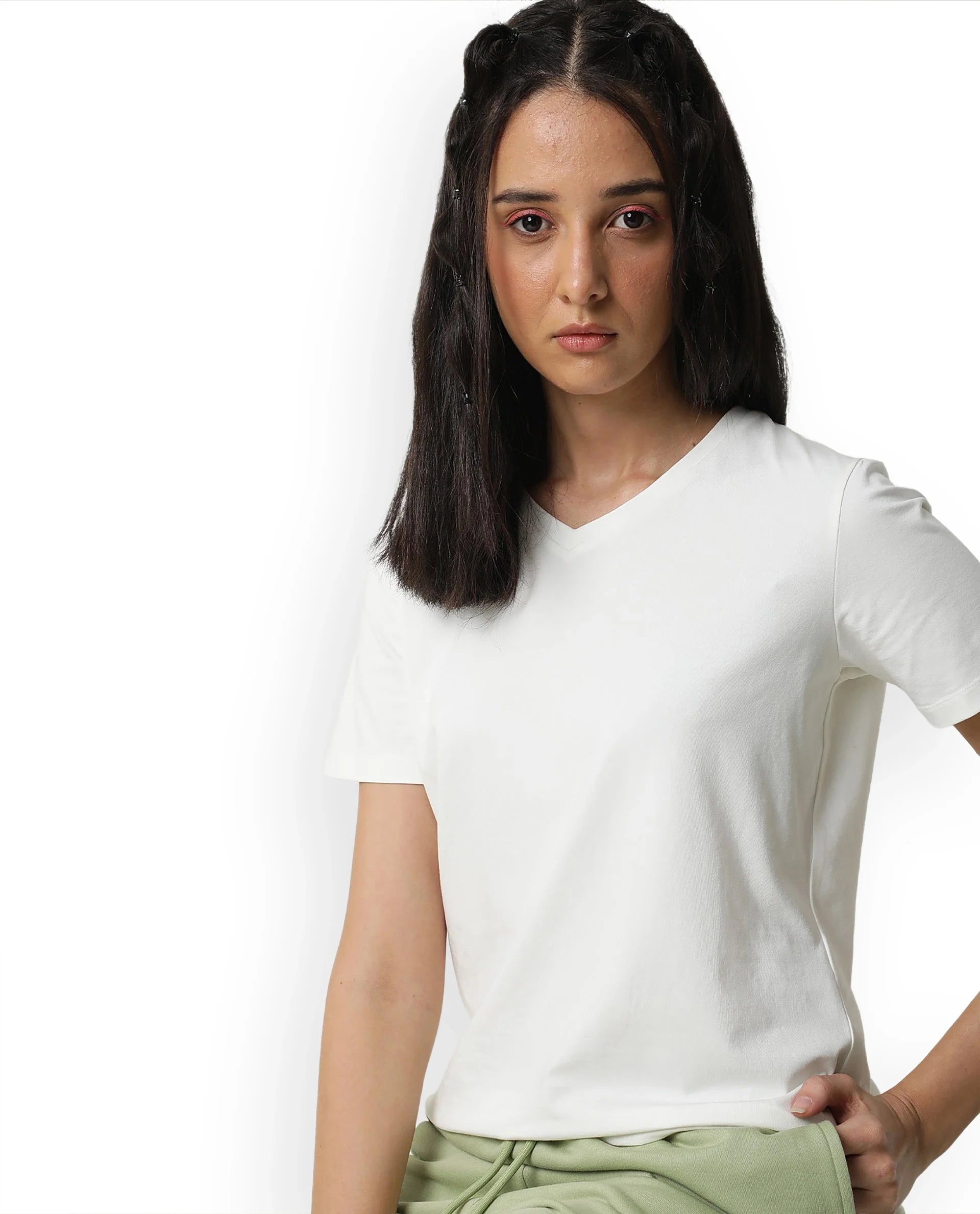 Rareism Women Arvi Off White Cotton Blend Fabric Regular Fit Half Sleeves Solid V-Neck T-Shirt