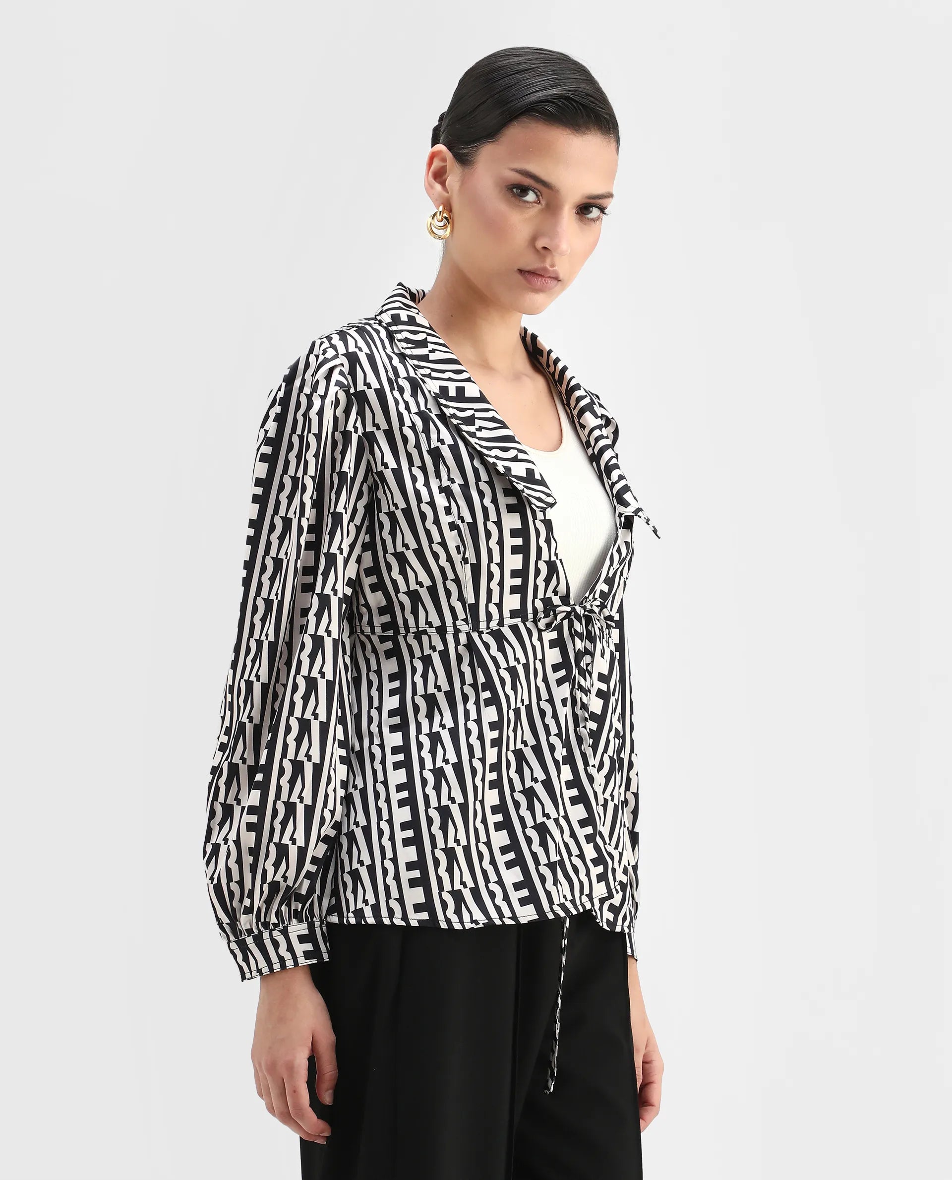 Rareism Women's Atlanti Black Polyester Spread Collar Geometric Print Relaxed Fit Top