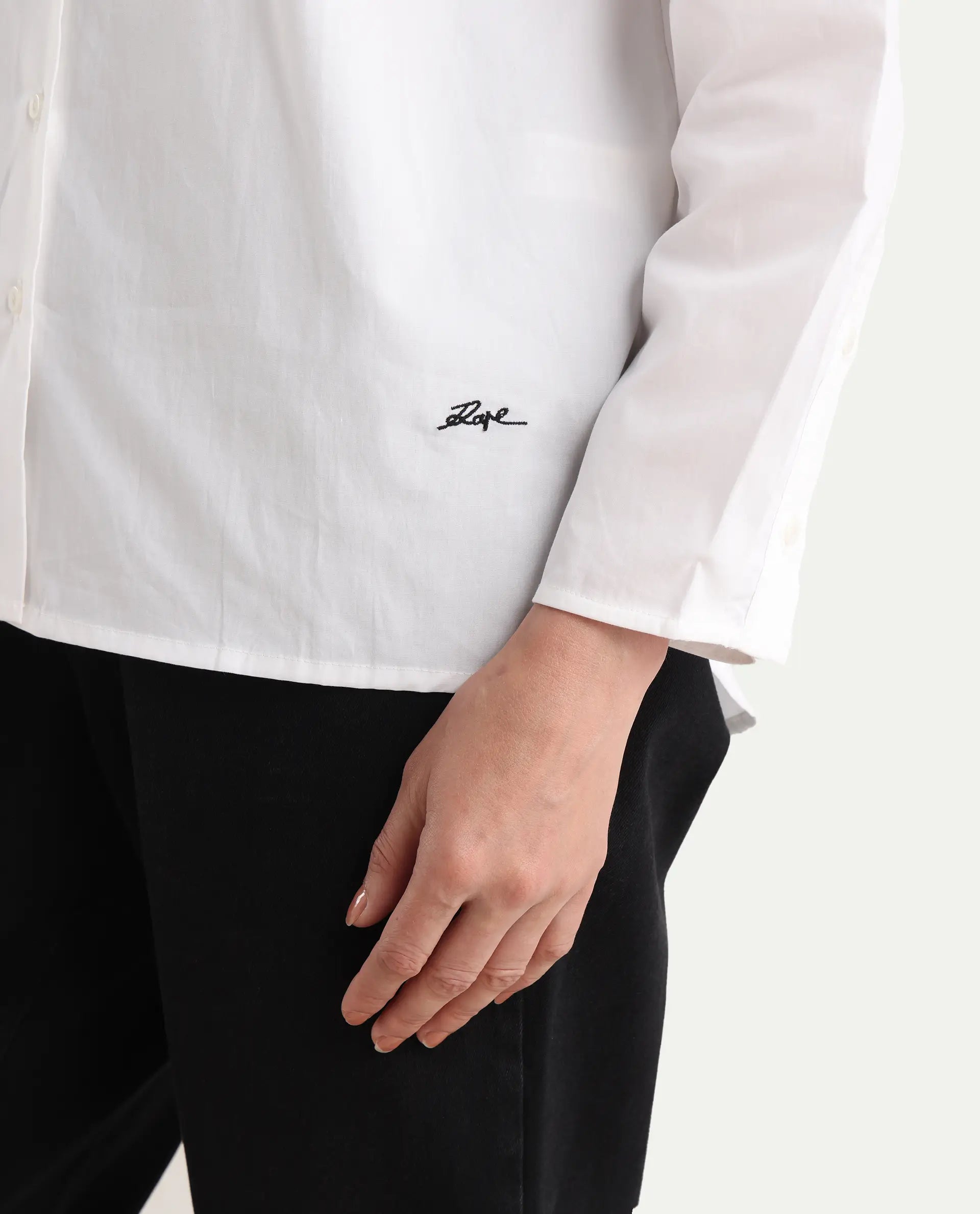 Rareism Women's Avilon Pastel White Cotton Blend Spread Collar Boxy Plain Shirt