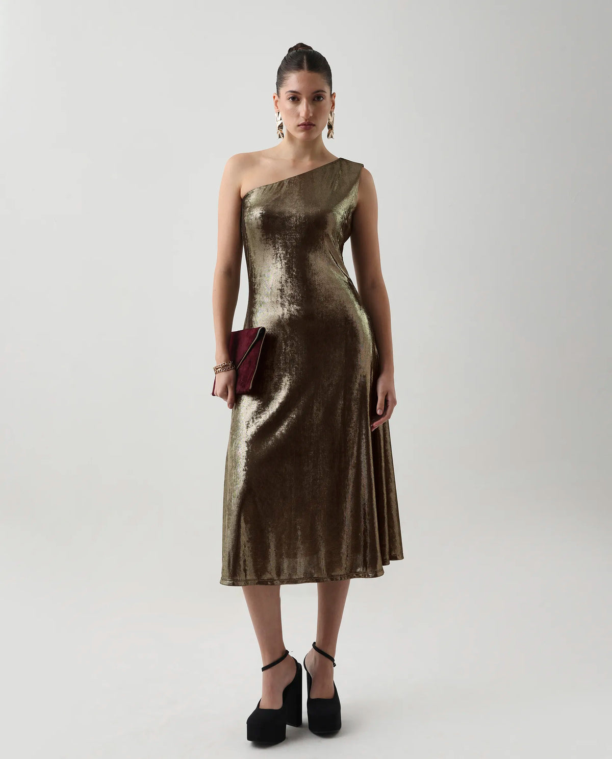 Rareism Women's Avip Gold Polyester One Shoulder Fit And Flare Plain Midi Dress