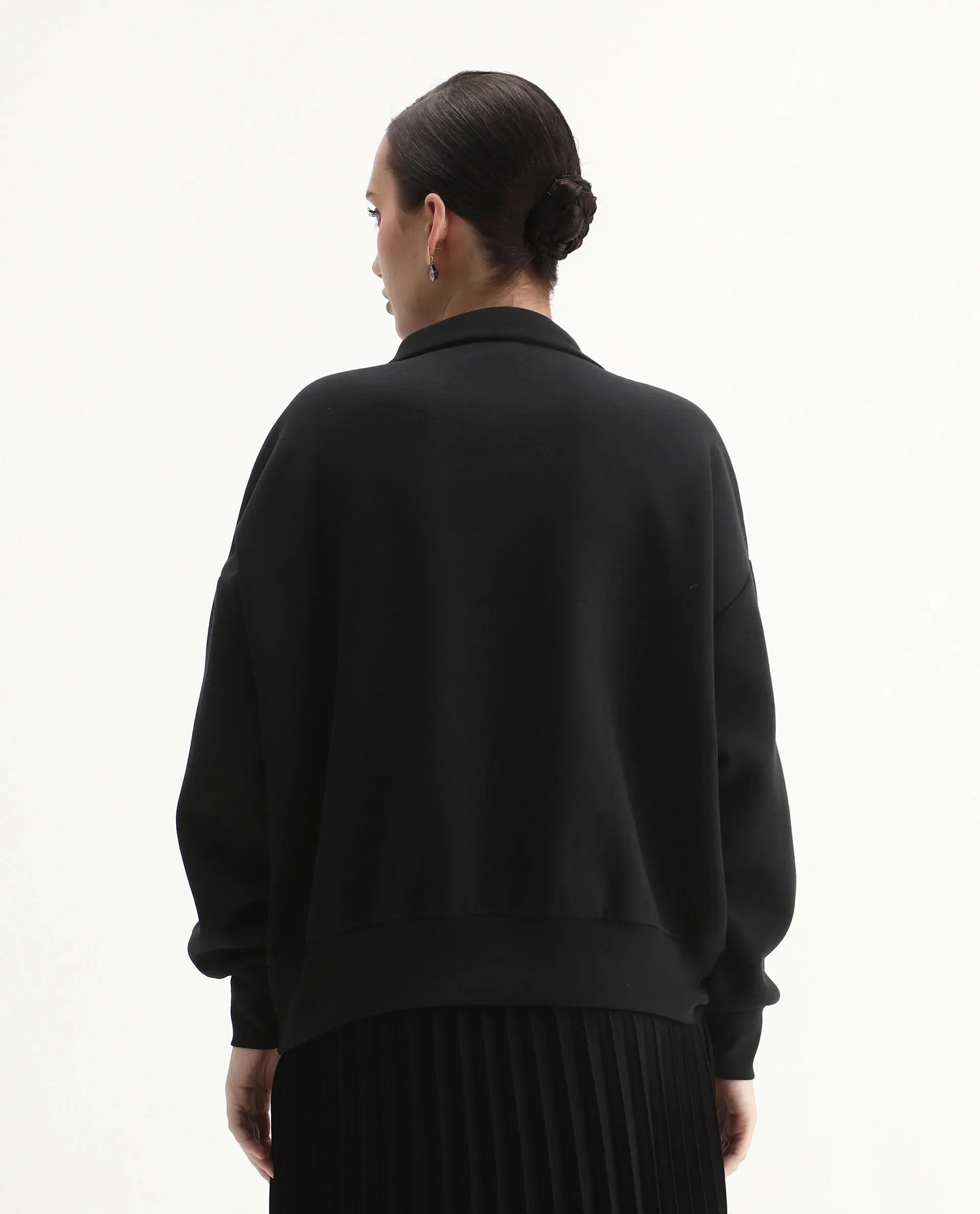 Rareism Women's Ario Black Cotton Blend Fabric Spread Collar Relaxed Fit Printed Sweatshirt