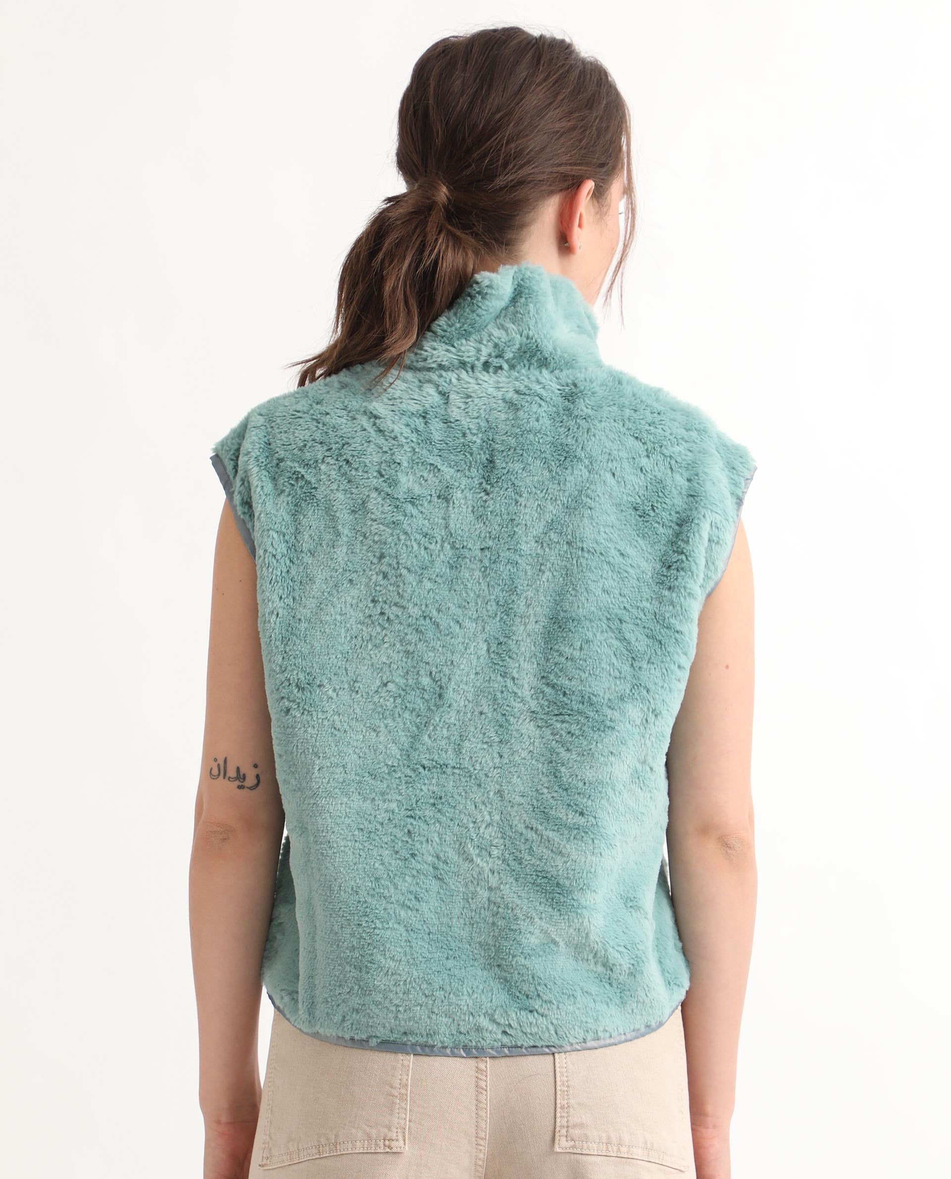 Rareism Women's Beauro Green Polyester Drop Collar Plain Sleeveless Regular Fit Sweater