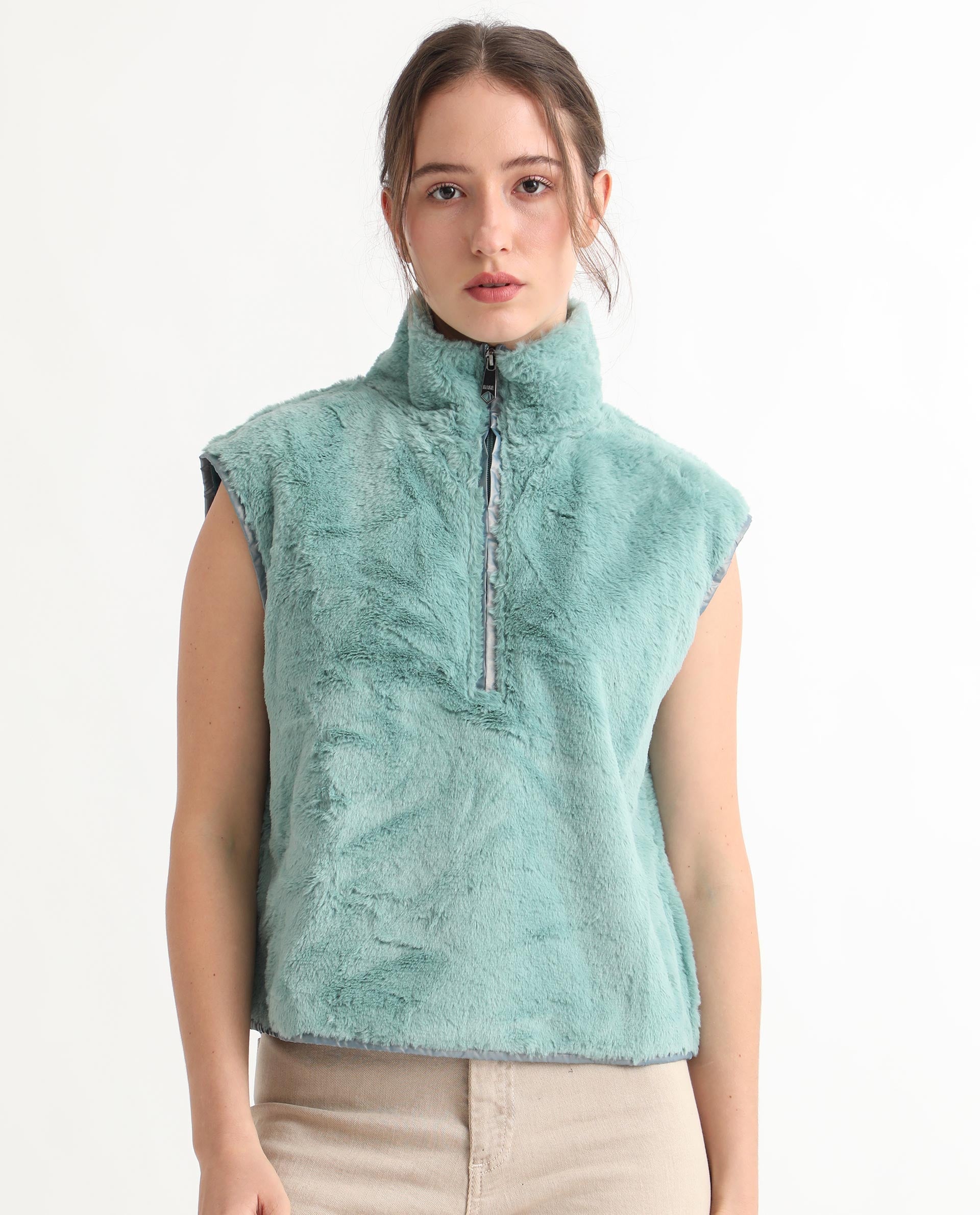 Rareism Women's Beauro Green Polyester Drop Collar Plain Sleeveless Regular Fit Sweater