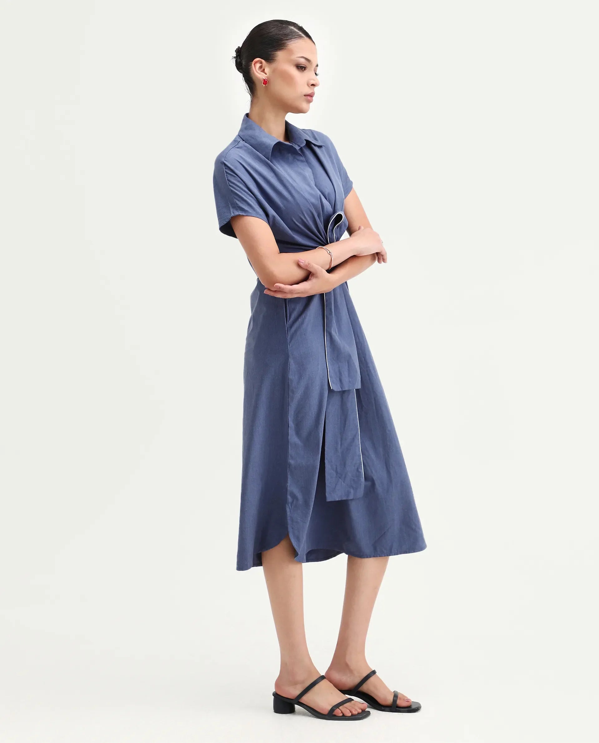 Rareism Women's Bhaque Light Blue Viscose Spread Collar Plain Balloon Sleeve Midi Straight Fit Dress