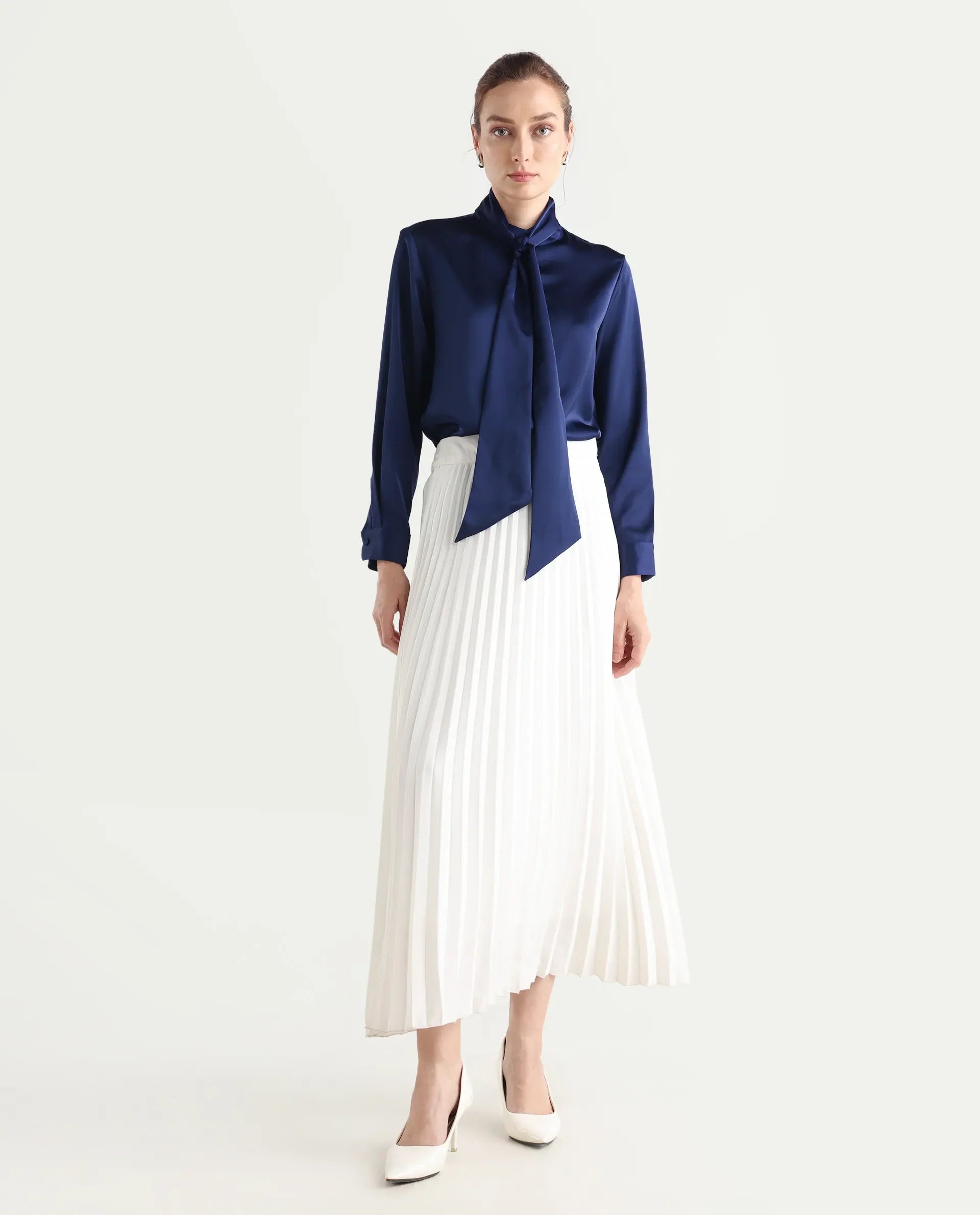 Rareism Women's Bingol Navy Cotton Mandarin Collar Plain Cuffed Sleeve Regular Fit Shirt
