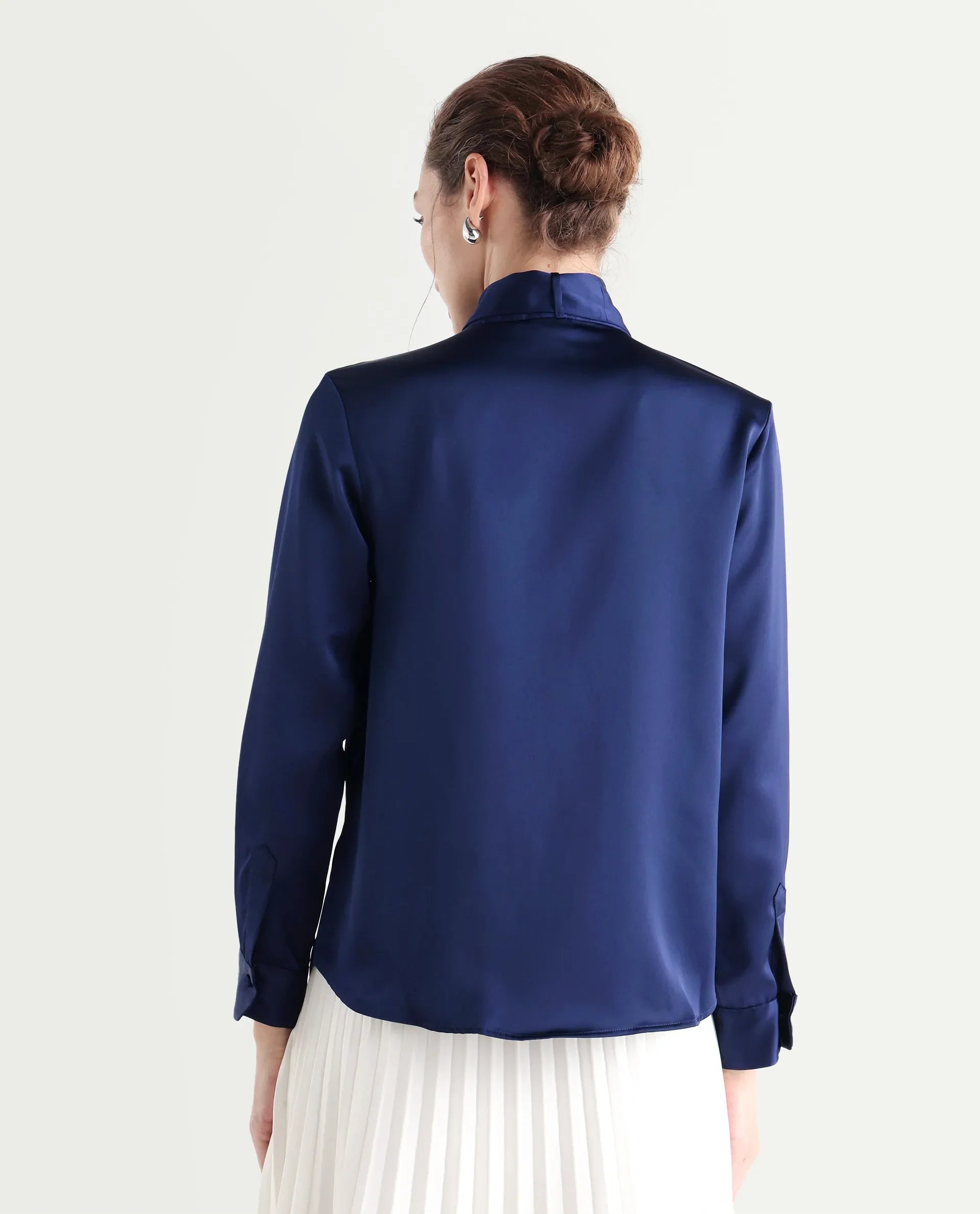 Rareism Women's Bingol Navy Cotton Mandarin Collar Plain Cuffed Sleeve Regular Fit Shirt