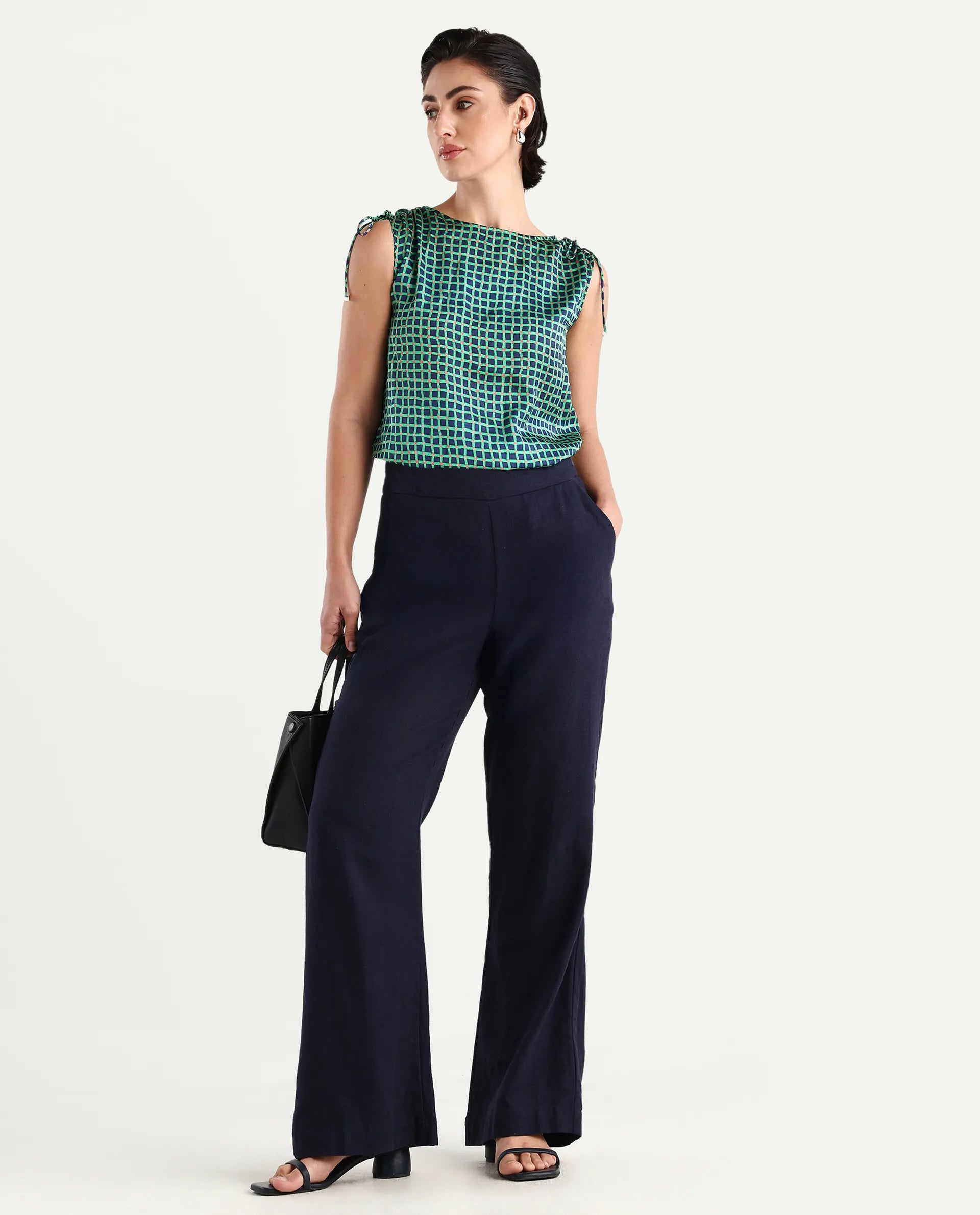 Rareism Women's Blaze Green Polyester Boat Neck Geometric Print Sleeveless Regular Fit Top