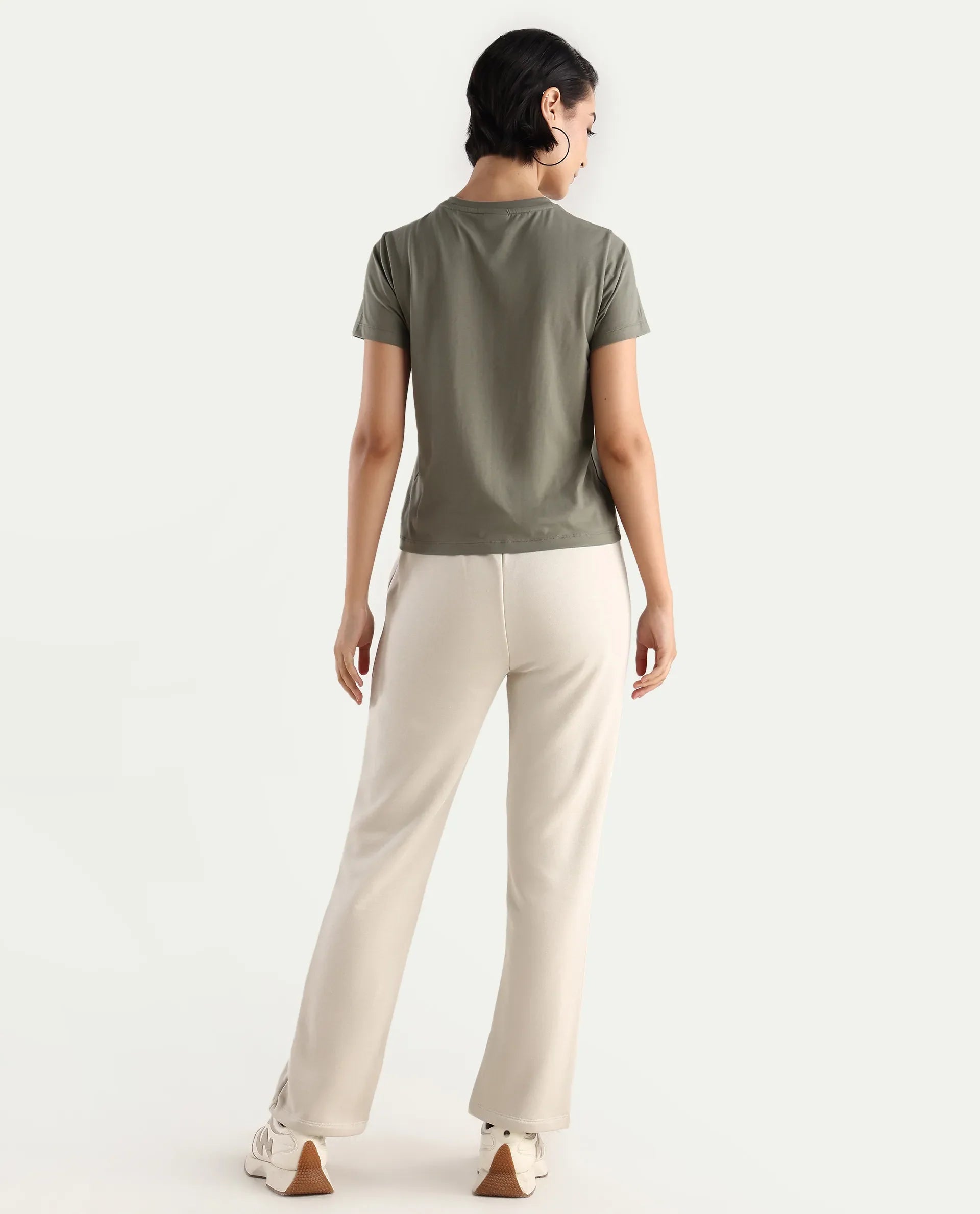 Rareism Women's Blunt Off White Cotton Blend Plain Ankle Length Straight Fit Track Pant