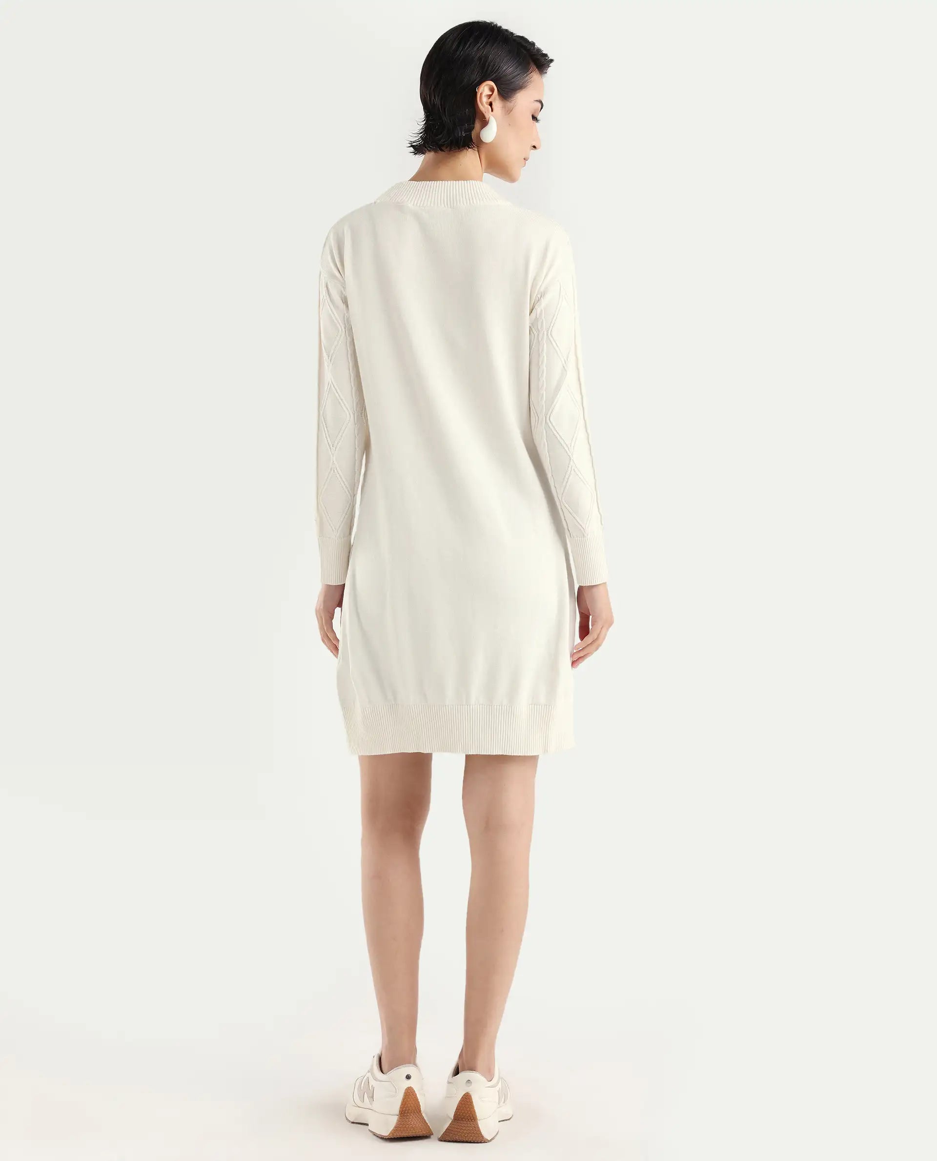 Rareism Women's Budd Off White Cotton Crew Neck Plain Knee Length Regular Fit Sweater