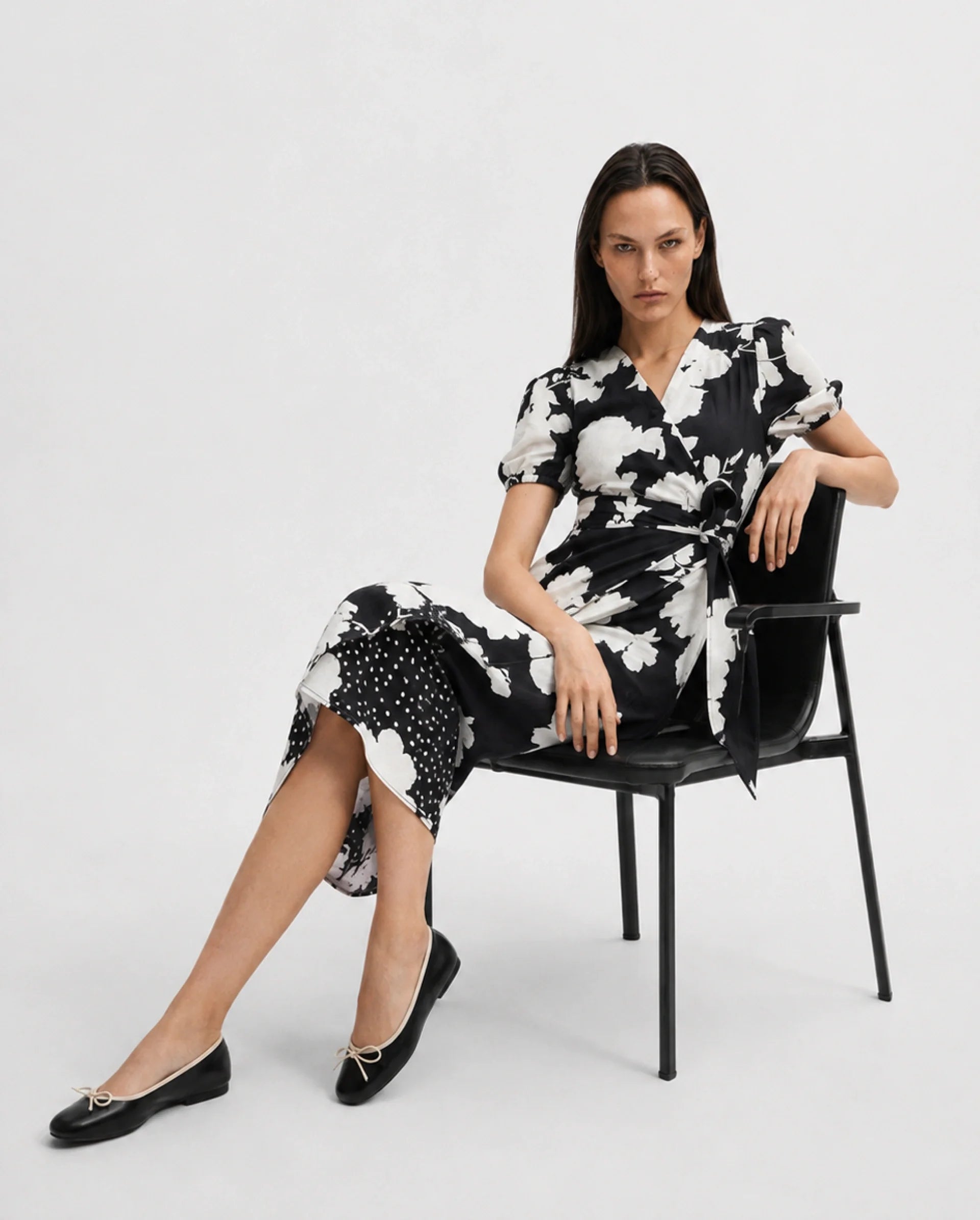 Rareism Women's Cazzy Black Cotton Half Sleeve Flared Floral Print Dress