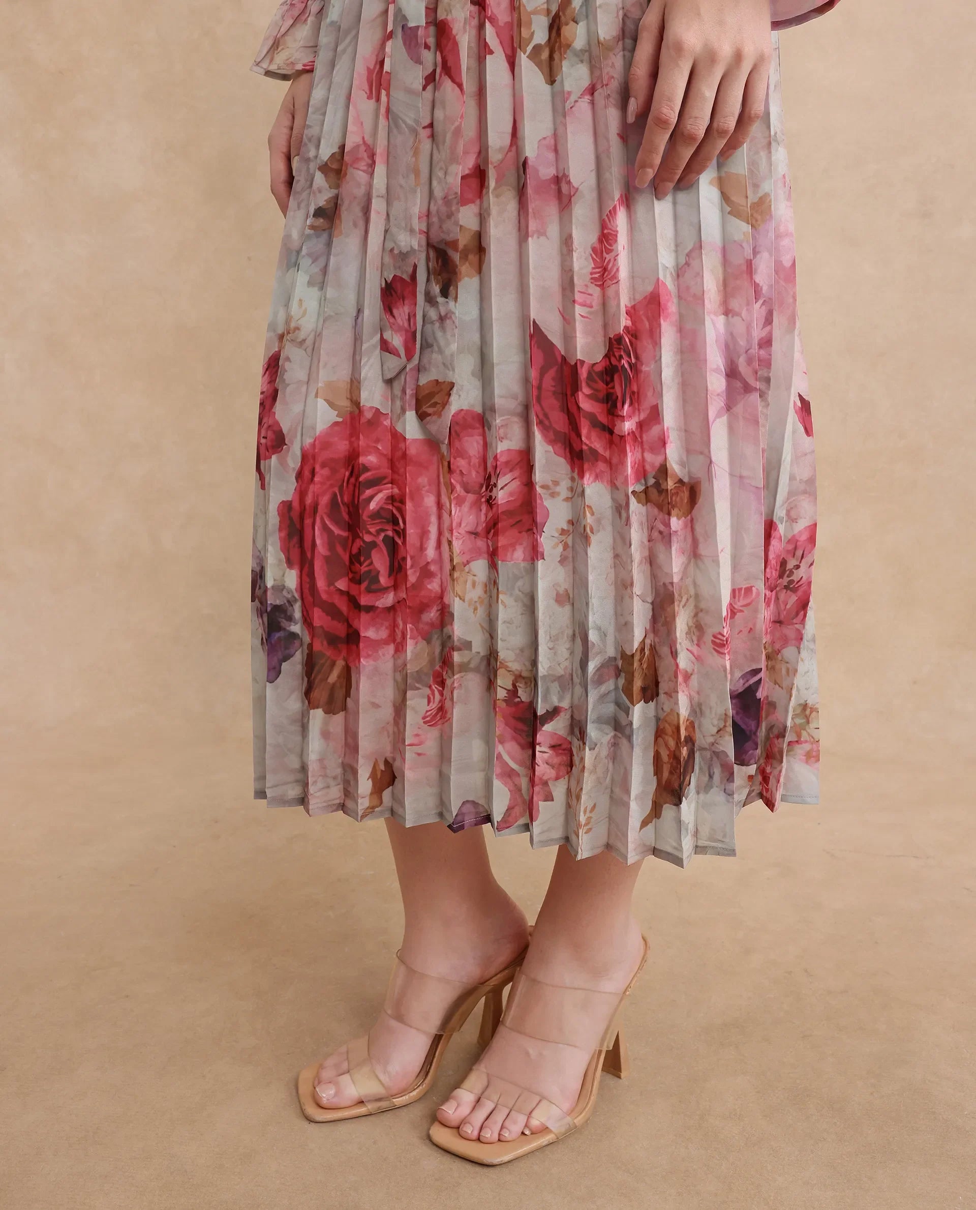 Rareism Women Cerno Multi Regular Sleeve Tie Up Neck Flared Maxi Floral Print Dress