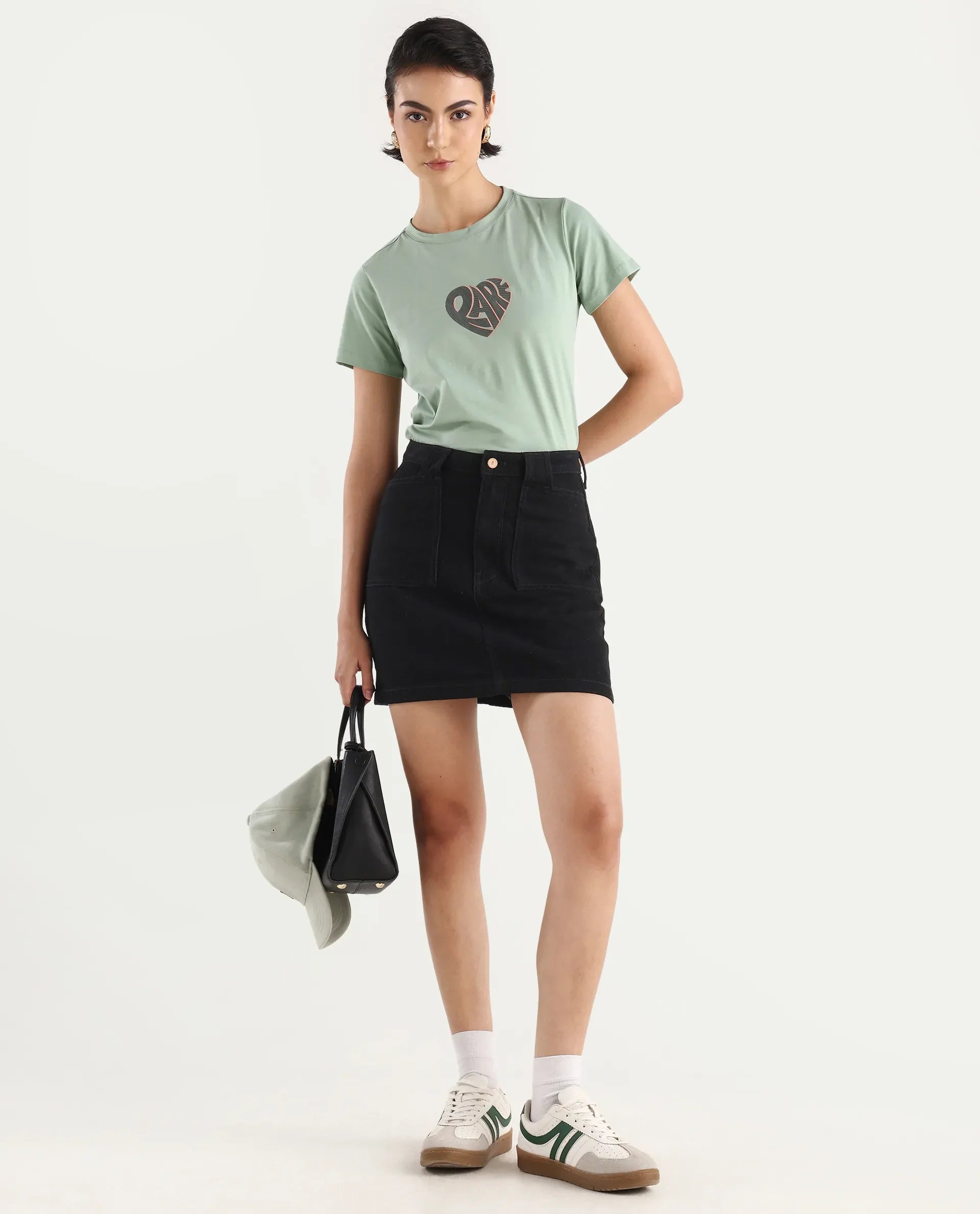 Rareism Women's Ciara Green Cotton Blend Crew Neck Graphic Print Regular Fit T-Shirt