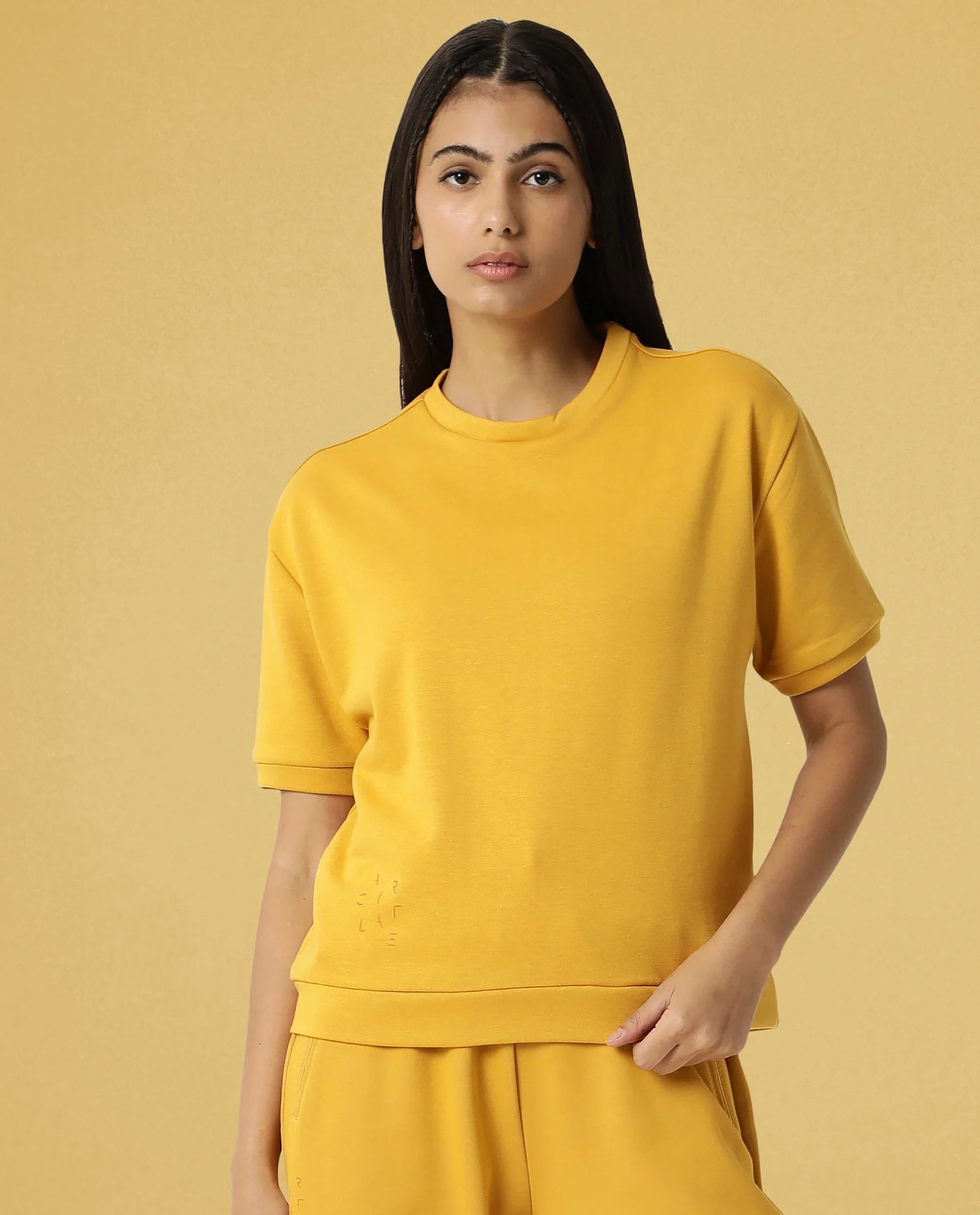 Rareism Women's Medium Weight Terry 290 Gsm Cotton Crew Neck Plain Relaxed Fit Sweat Tee