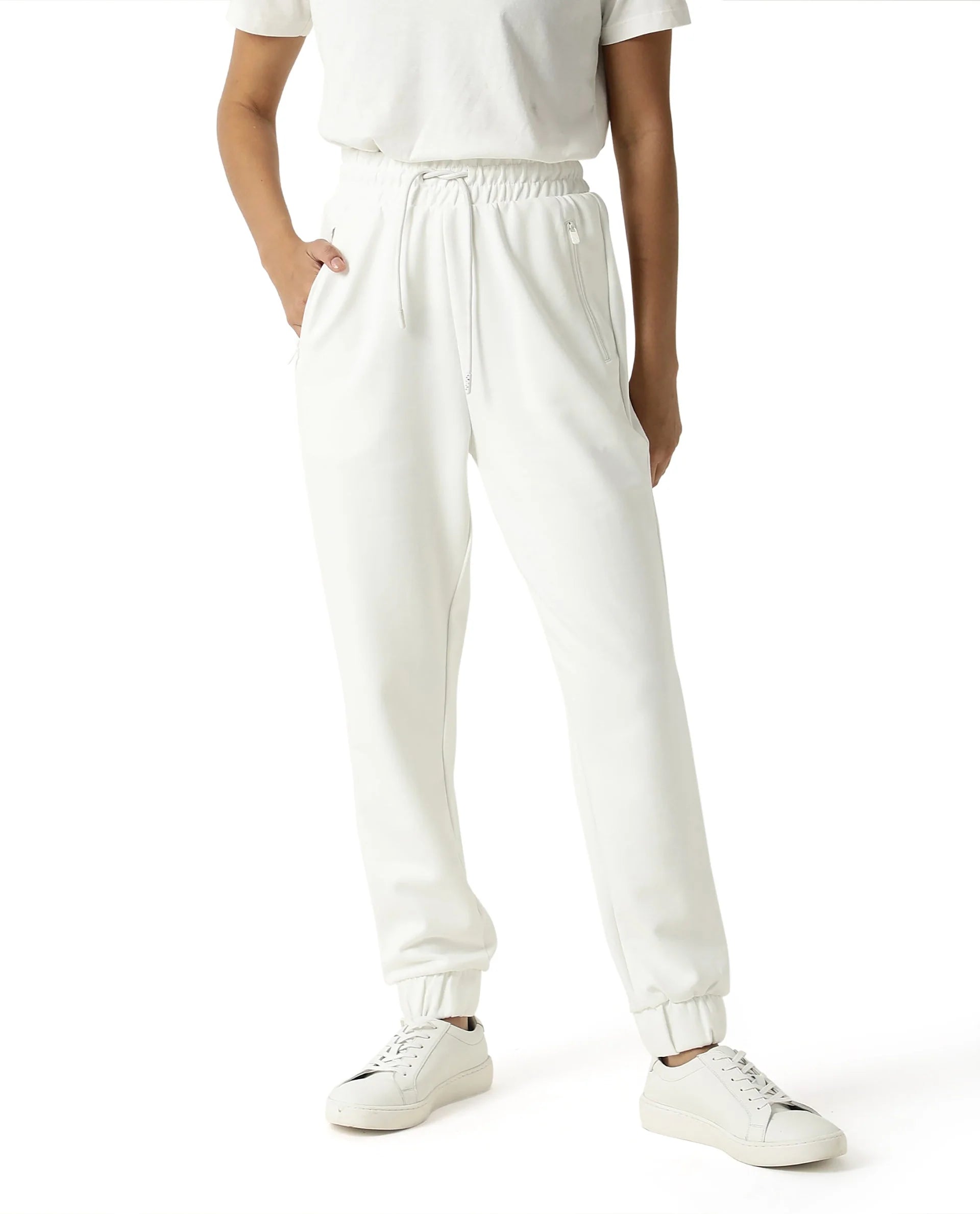 Rareism Women's Heavy Weight Interlock 340 Gsm Cotton Blend Plain Ankle Length Relaxed Fit Track Pant