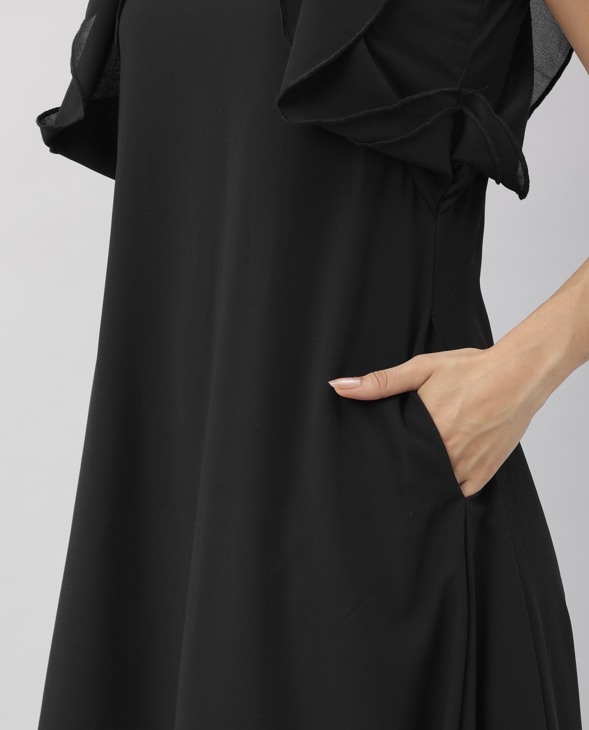 Rareism Women Decora Black Round Neck Spaghetti Shoulder Straps With Ruffles And Pockets Maxi Dress