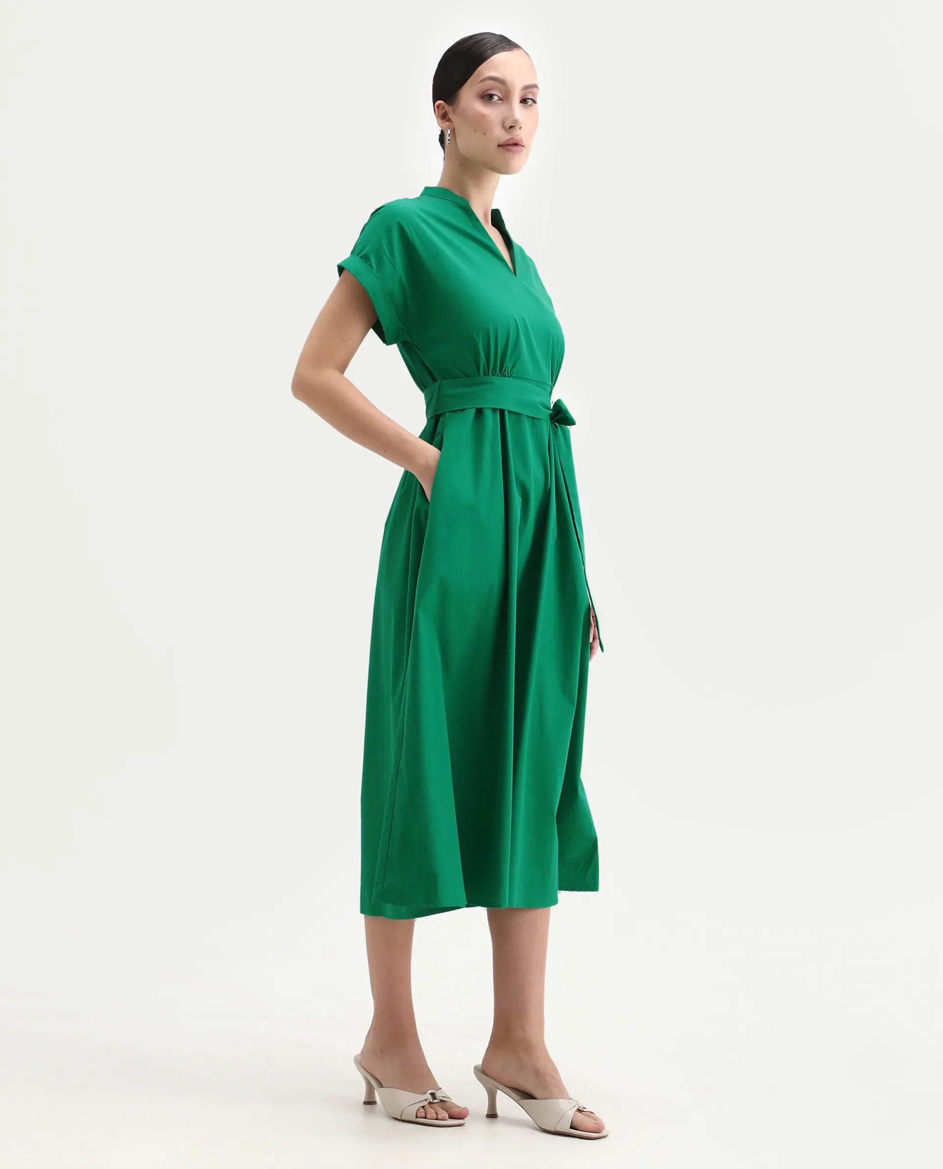 Rareism Women's Eleri Green Cotton Extended Sleeves Mandarin Collar A-Line Fit Plain Midi Dress