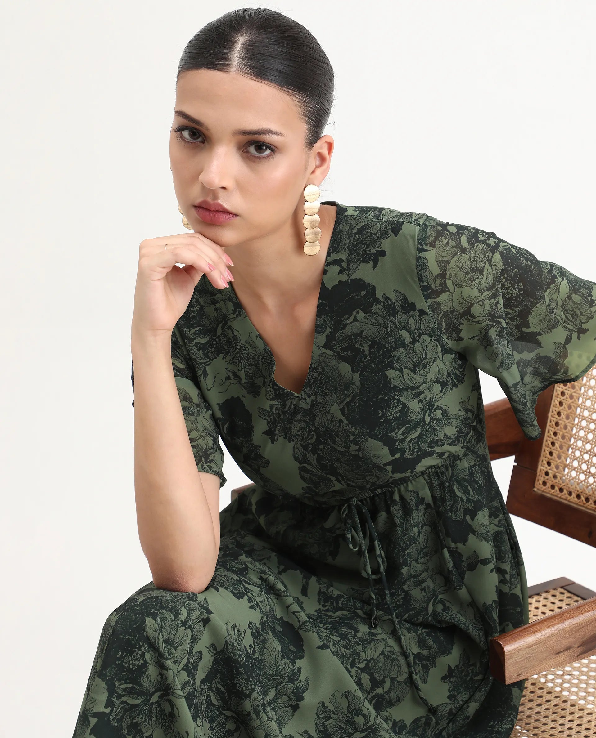 Rareism Women's Elgon Dark Green Polyester V-Neck Flared Floral Print Midi Dress