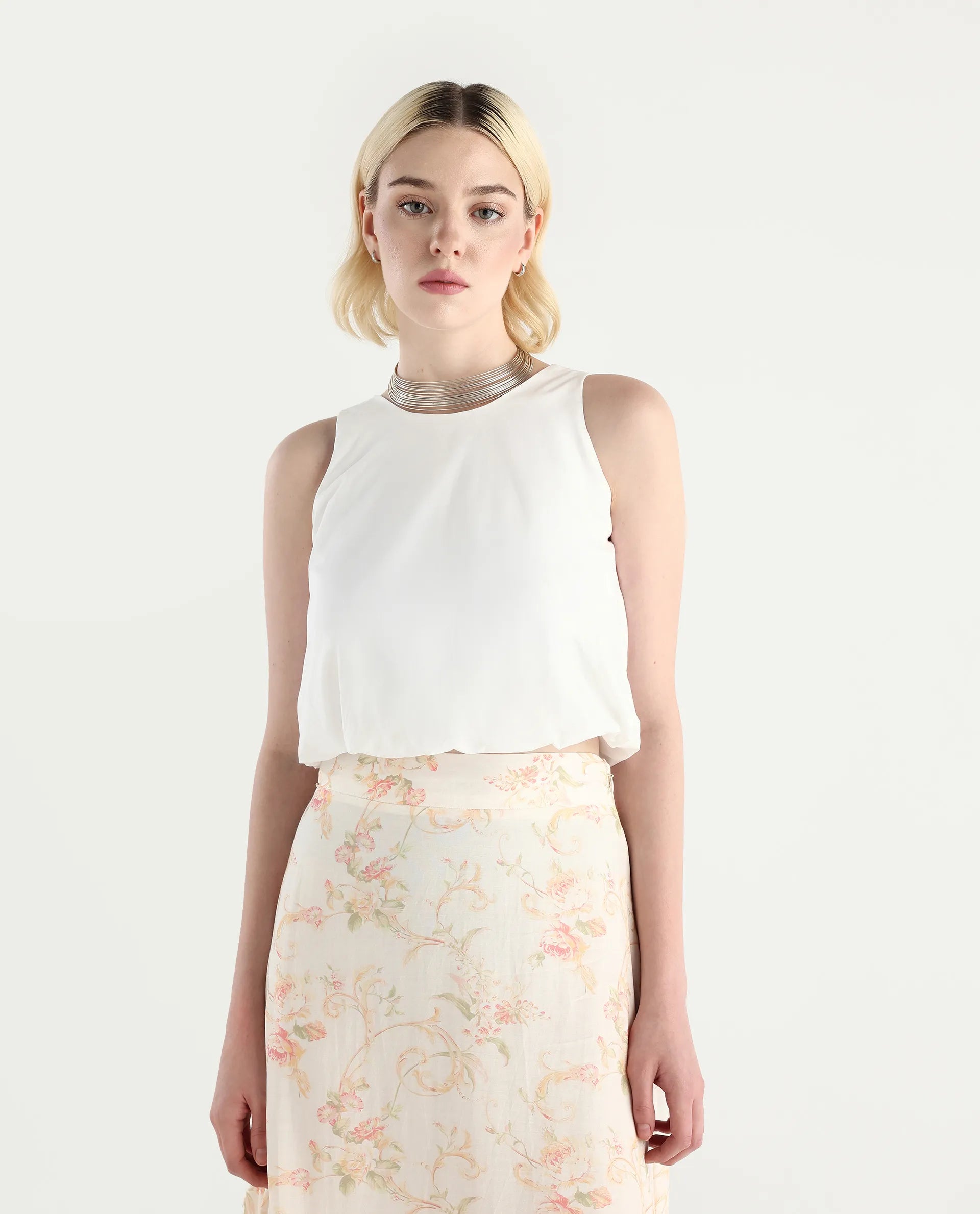 Rareism Women's Eptic White Cotton Blend Plain Sleeveless Crop Regular Fit Top