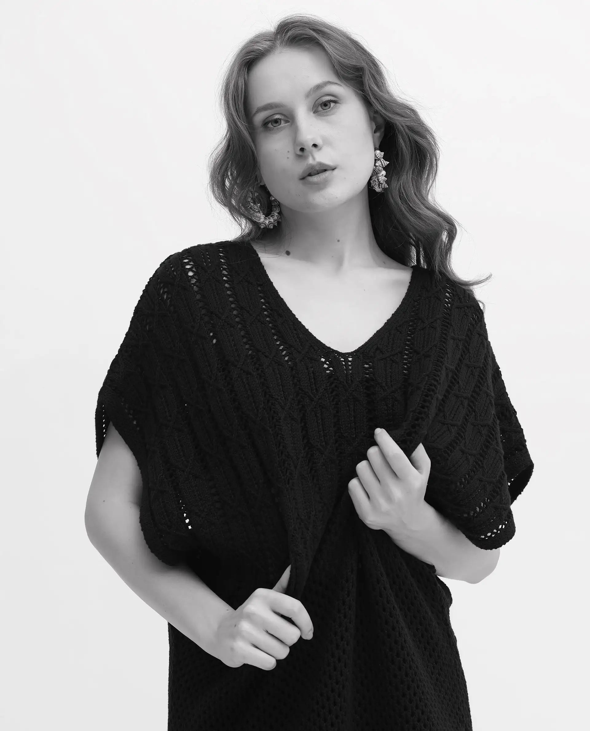 Rareism Women's Espantiago Black Cotton V-Neck Plain Extended Sleeves Knee Length Relaxed Fit Dress