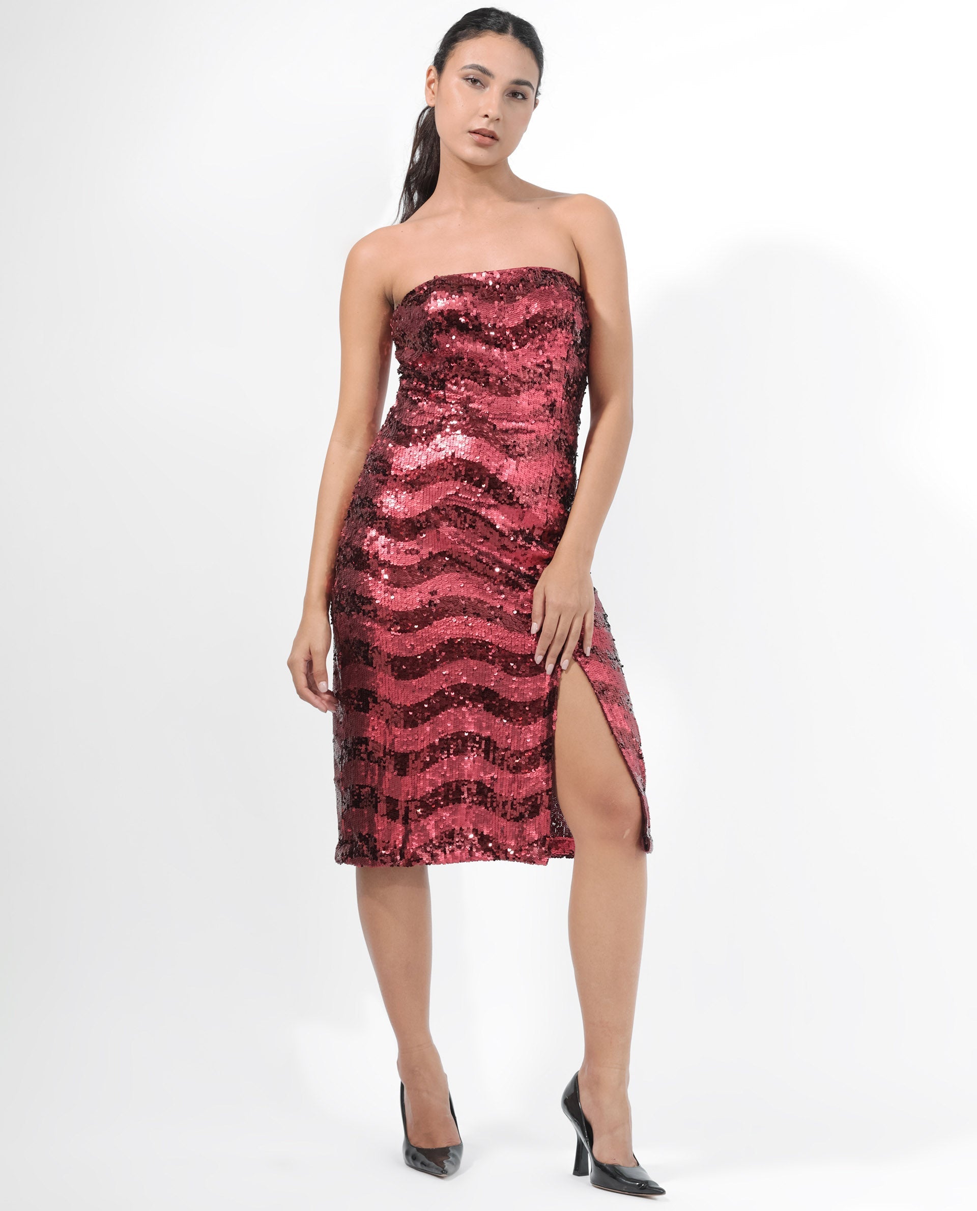 Rareism Women's Eve Sheen Red Polyester Tube Neck Sequined Sleeveless Midi Regular Fit Dress
