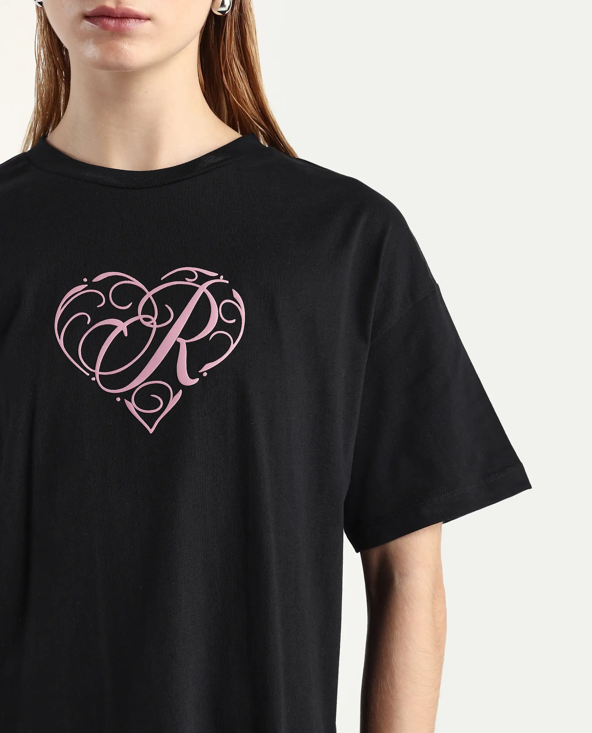 Rareism Women's Fer Black Cotton Crew Neck Relaxed Fit T-Shirt