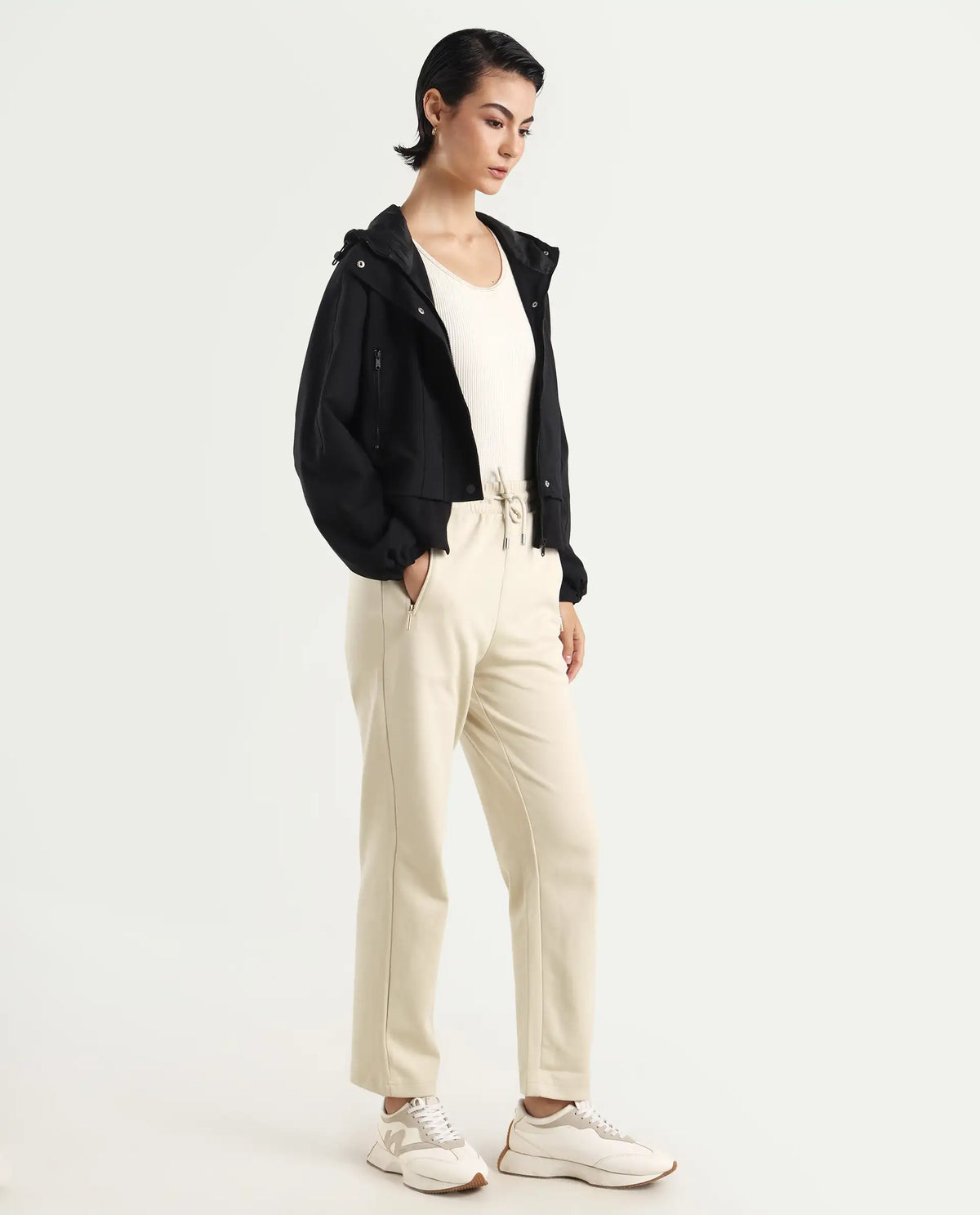 Rareism Women's Fider Beige Cotton Blend Plain Ankle Length Tapered Track Pant