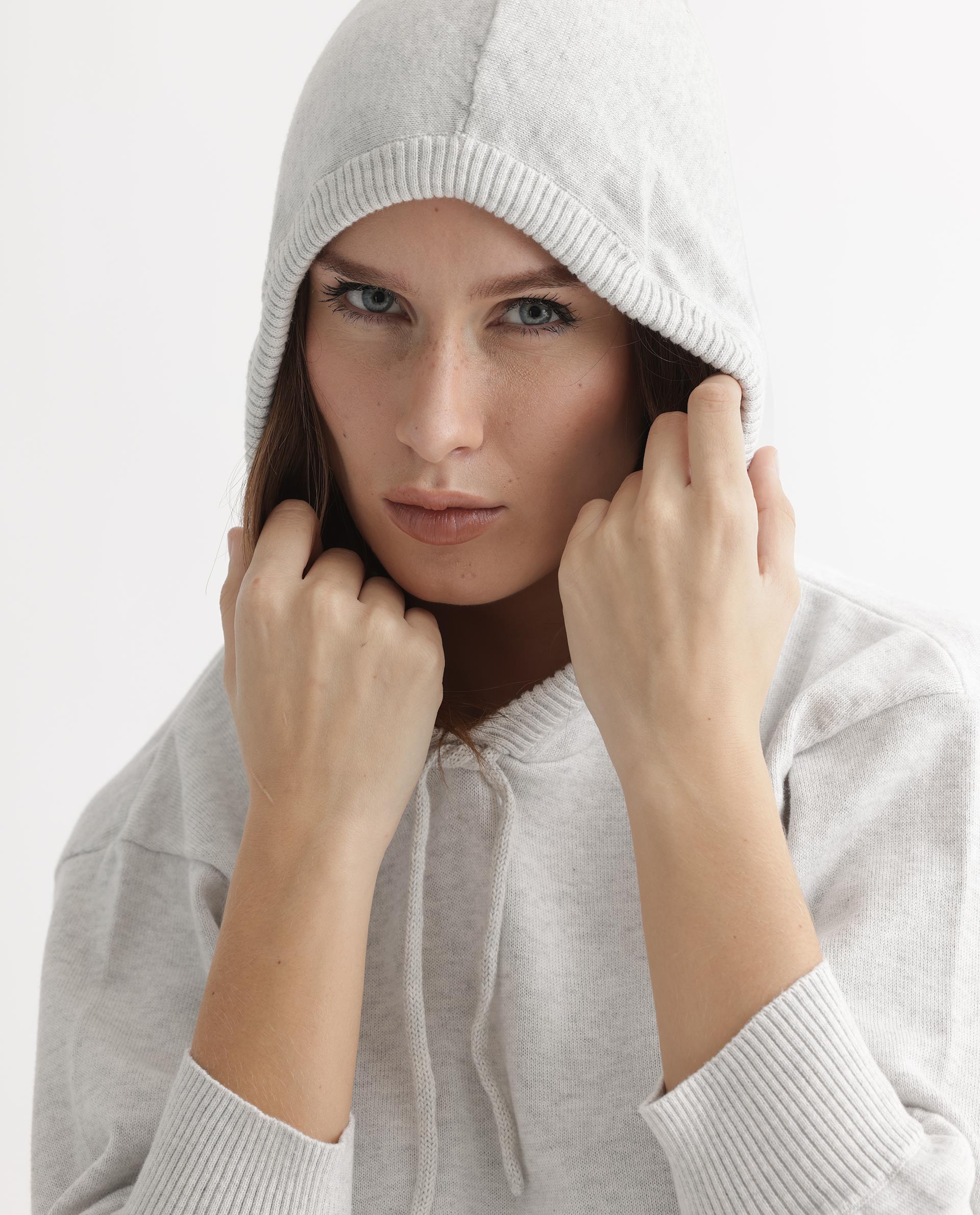 Rareism Women's Finn Sweat Offwhite Cotton Hooded Plain Relaxed Fit Sweater