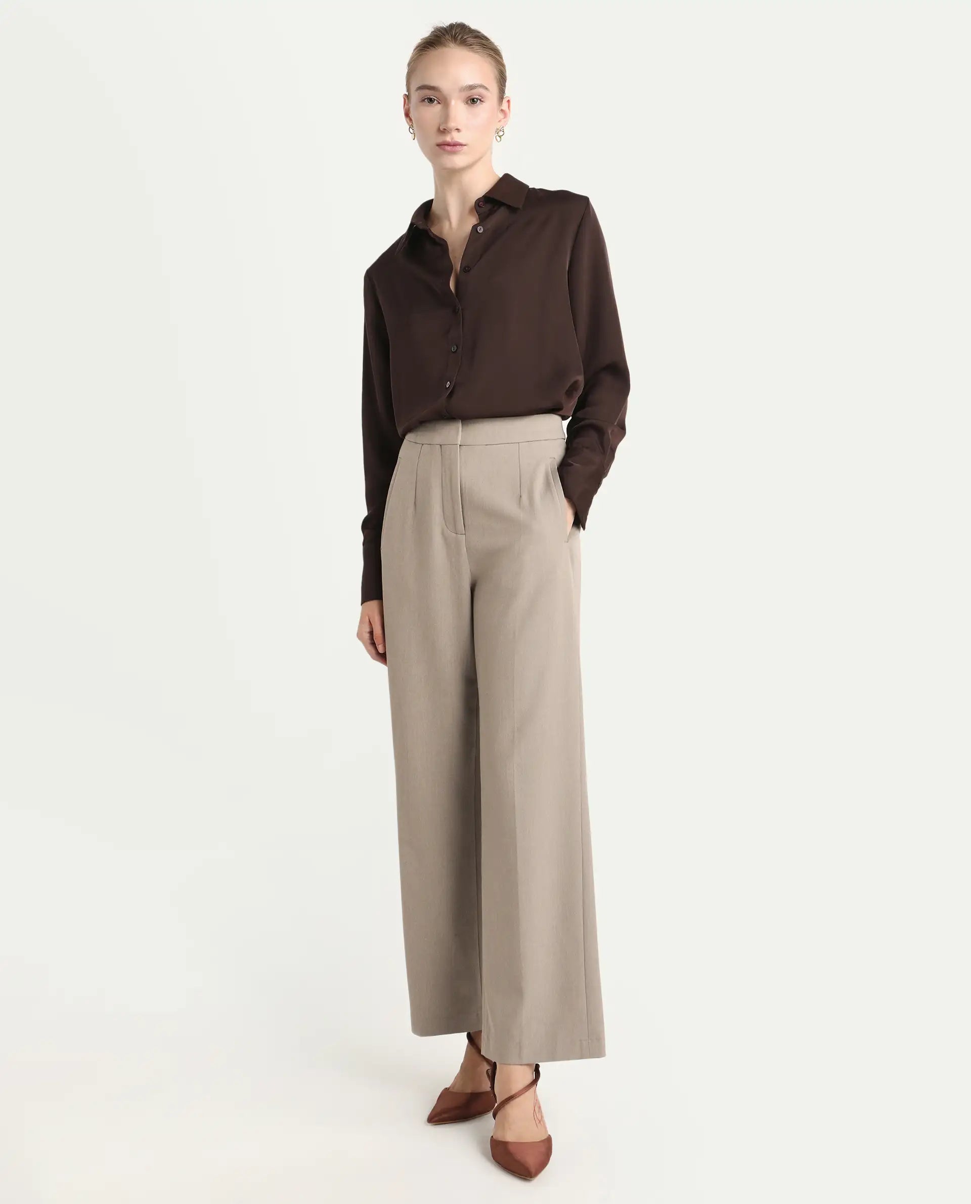 Rareism Women's Flare Fawn Polyester Blend Bootcut Ankle Length Plain Travel Trouser