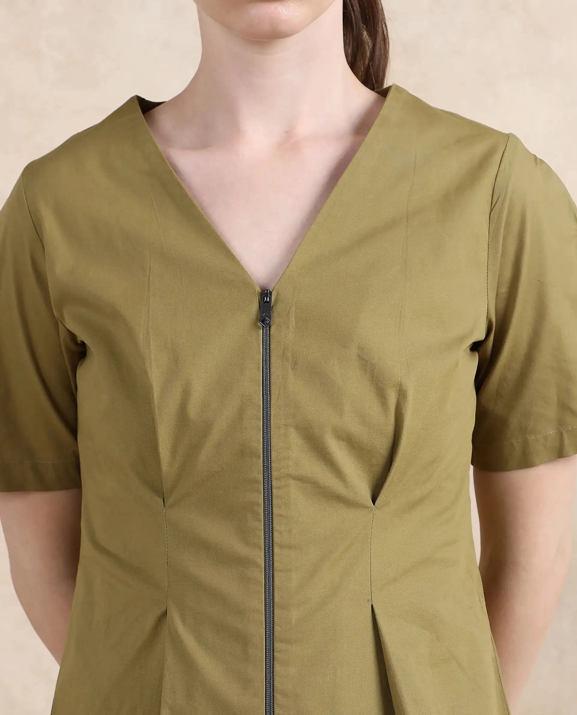 Rareism Women's Funit Dusky Olive Cotton Blend V-Neck Plain Fashion Sleeve Crop Regular Fit Top