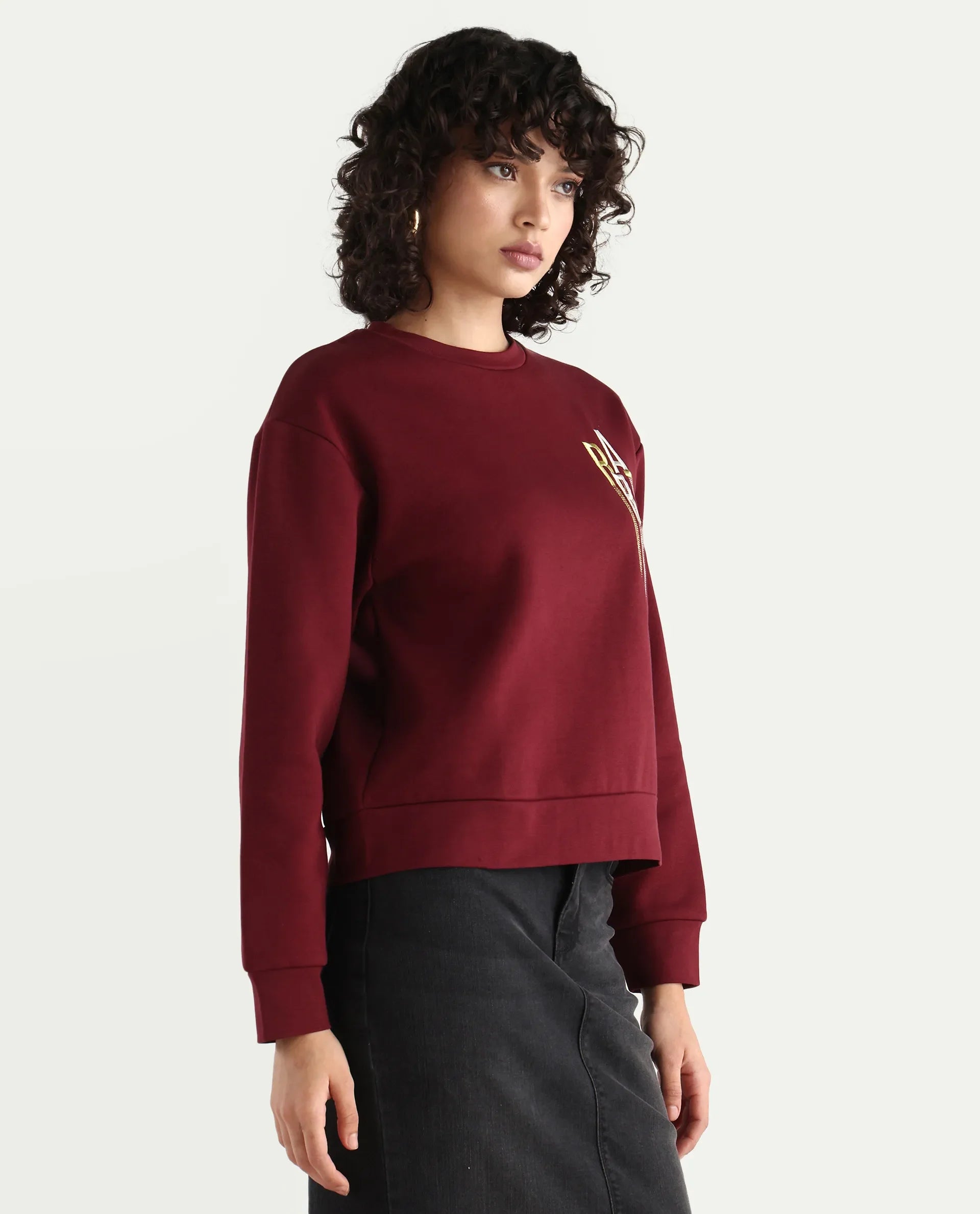 Rareism Women's Geldia Maroon Cotton Blend Crew Neck Graphic Print Relaxed Fit Sweatshirt