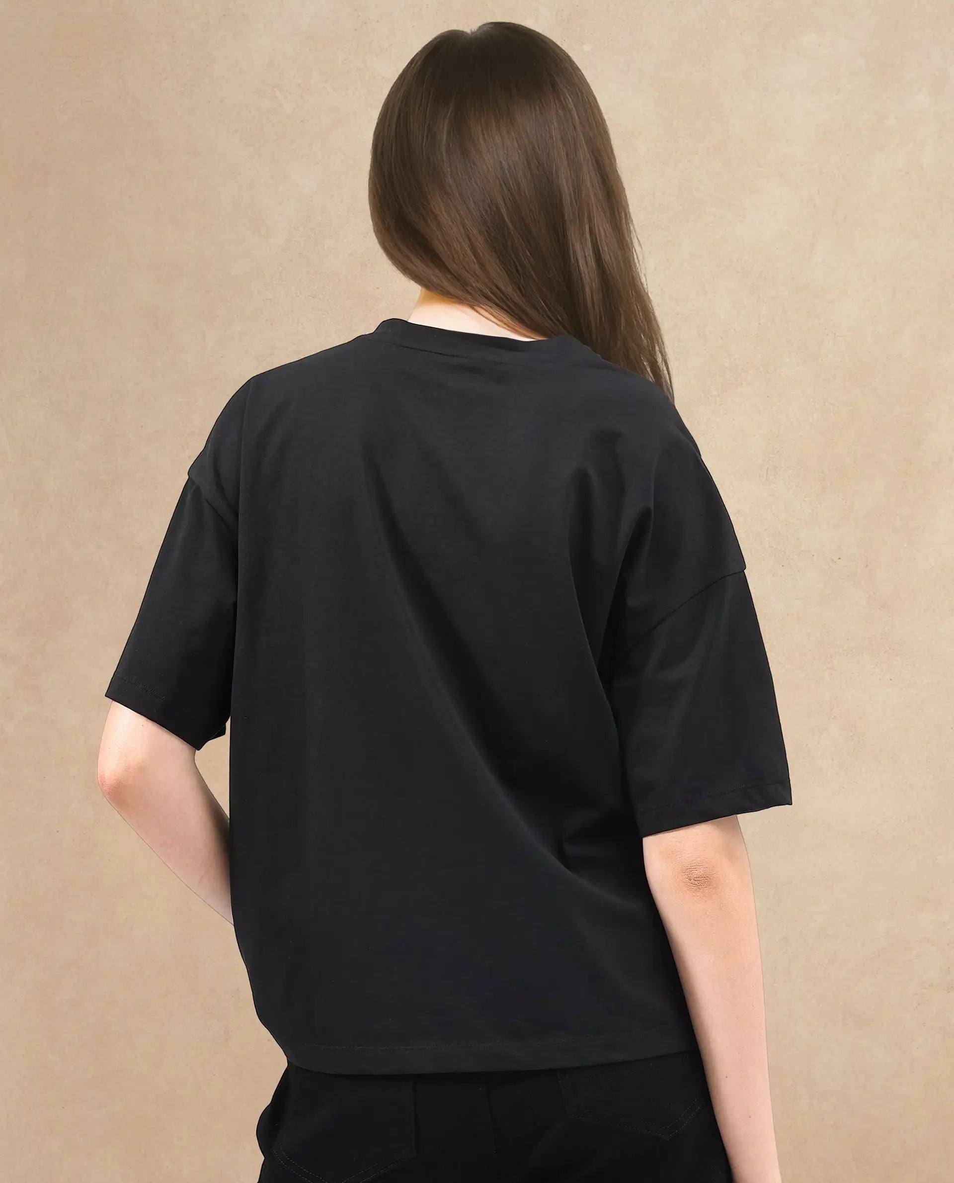 Rareism Women's Glondit Black Cotton Blend Crew Neck Graphic Print Boxy Fit T-Shirt