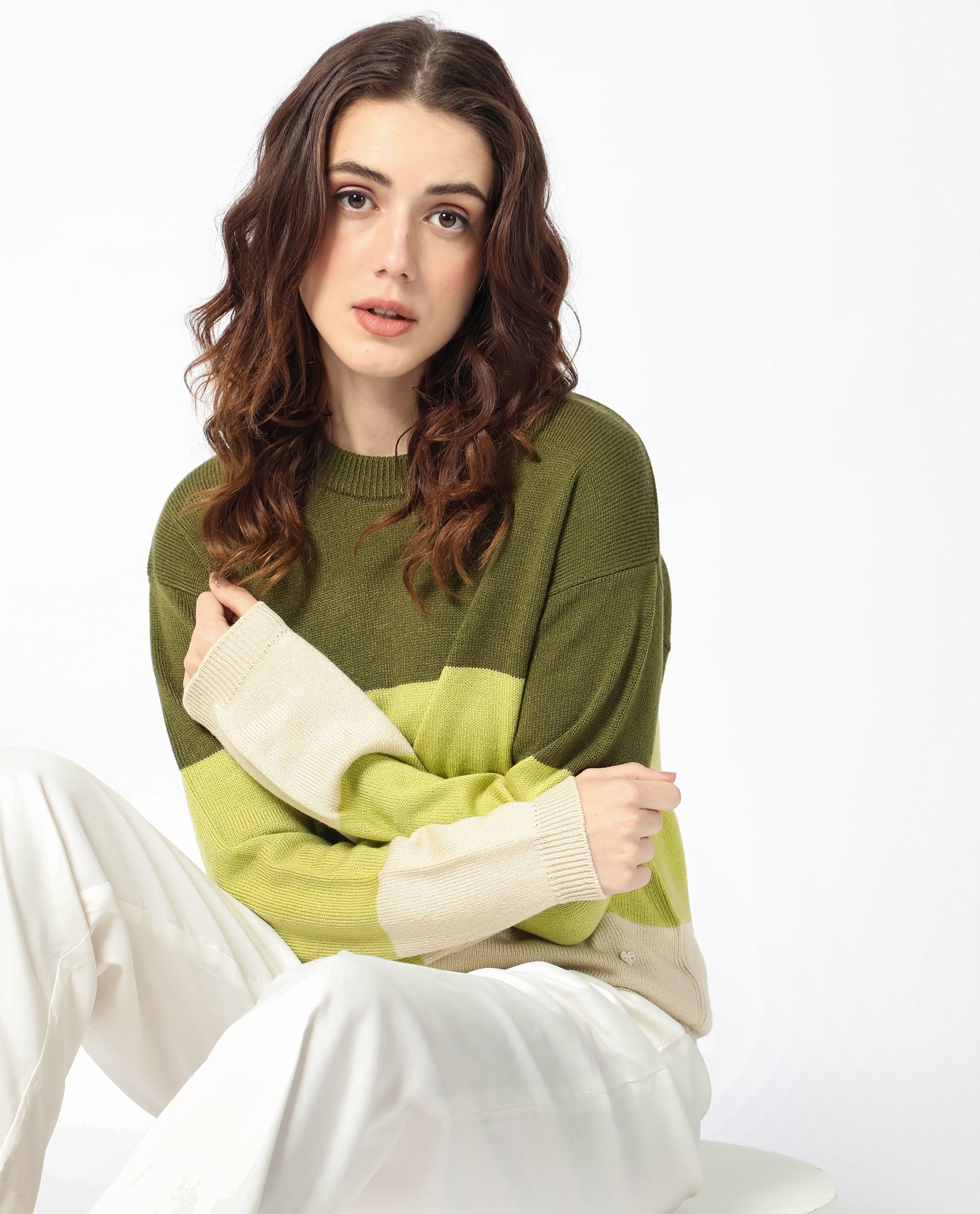 Rareism Women's Hampshire Olive Acrylic Crew Neck Color Block Relaxed Fit Sweater