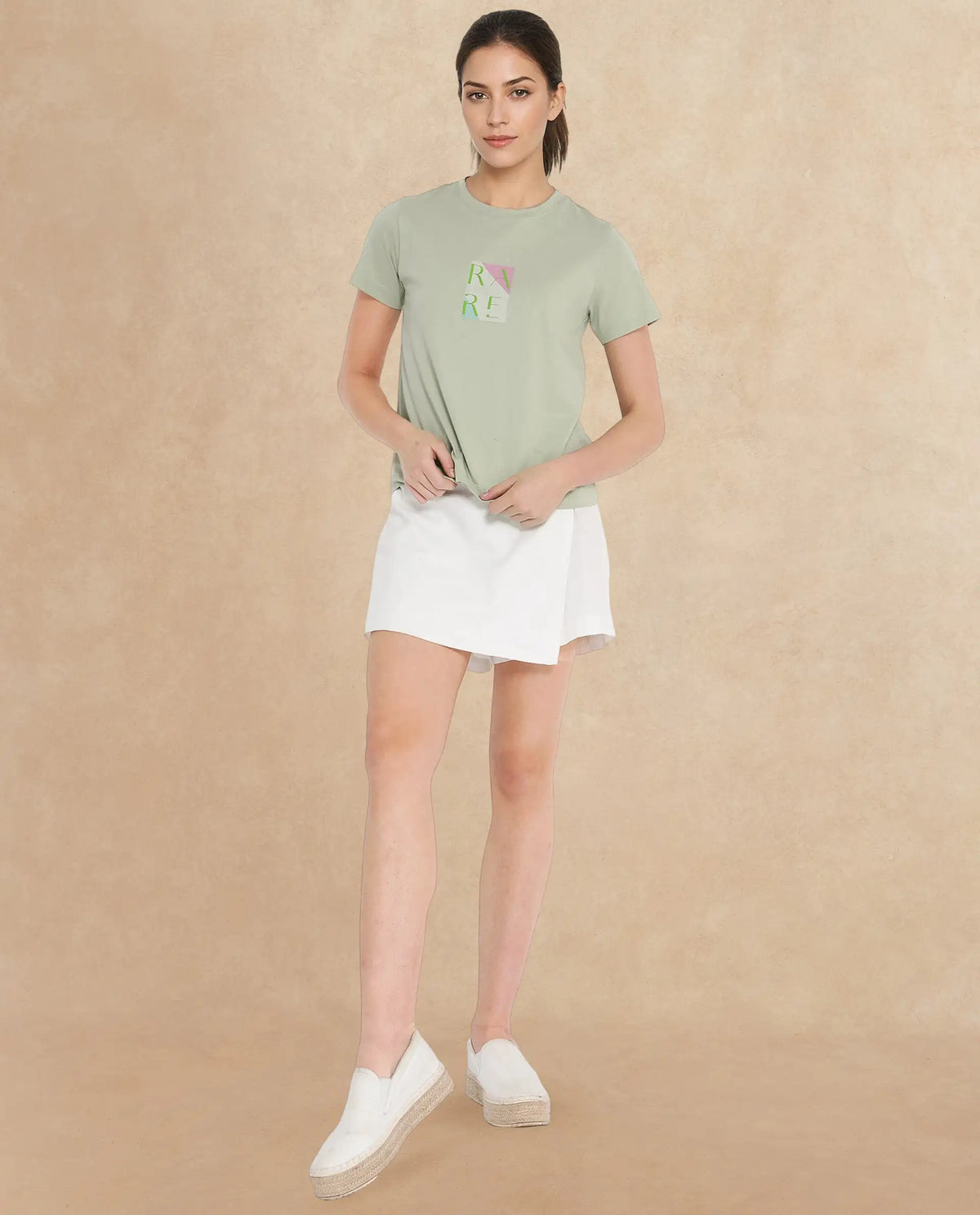 Rareism Women's Hanna Pastel Green Cotton Blend Crew Neck Graphic Print Regular Fit T-Shirt