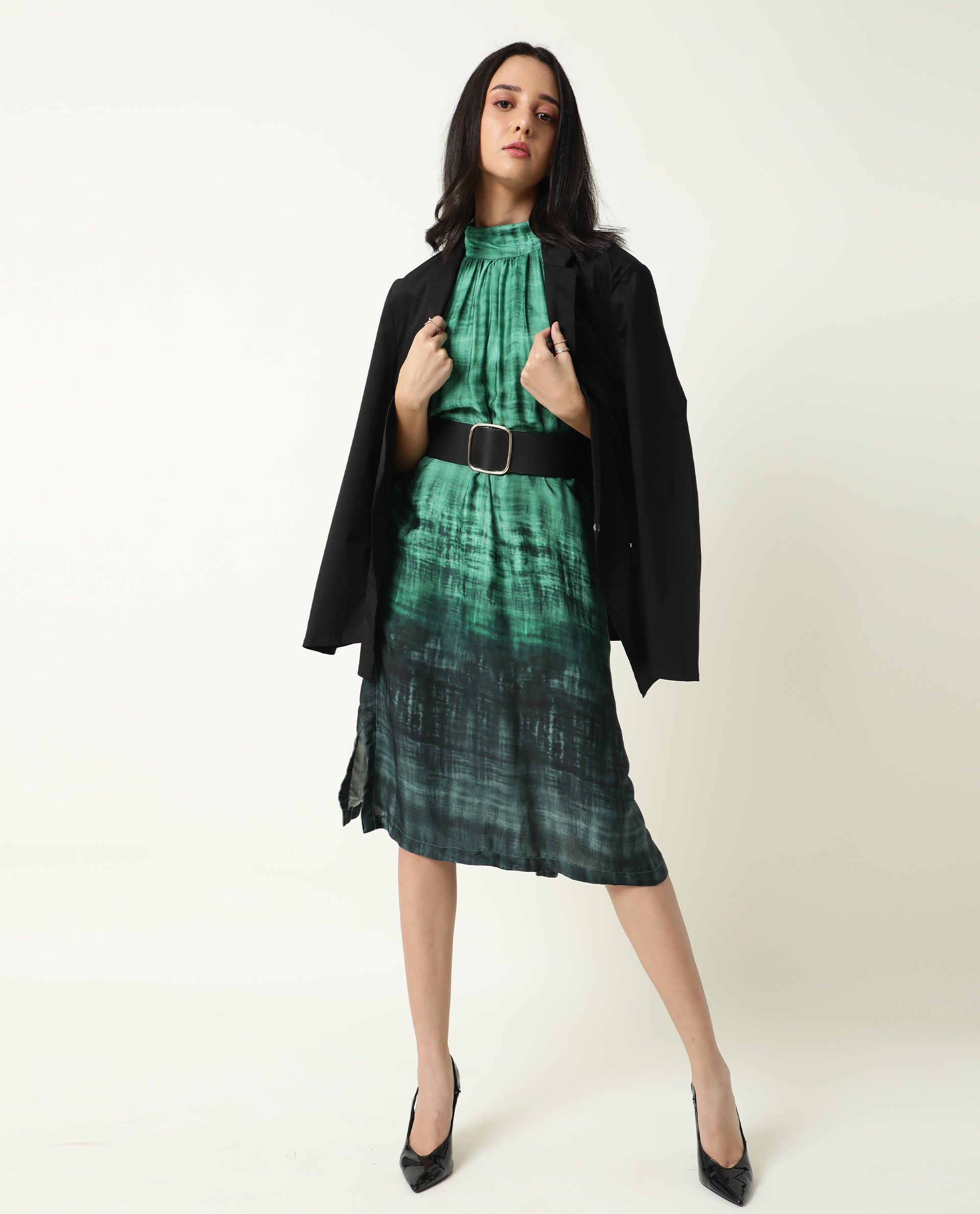 Rareism Women Split Green Abstract Band Collar Short Sleeves With Side Slit Knee Length Dress