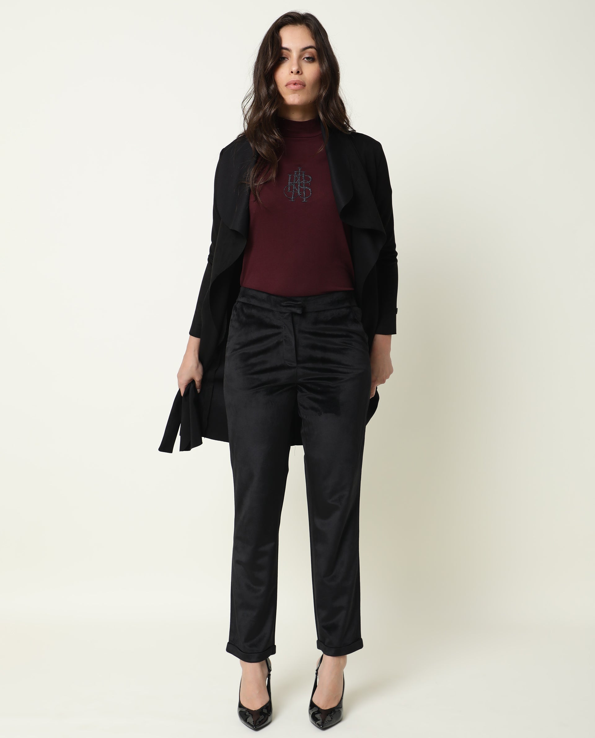 Rareism Women Palmer Black Polyester Fabric Full Sleeves Solid Collarless Jacket