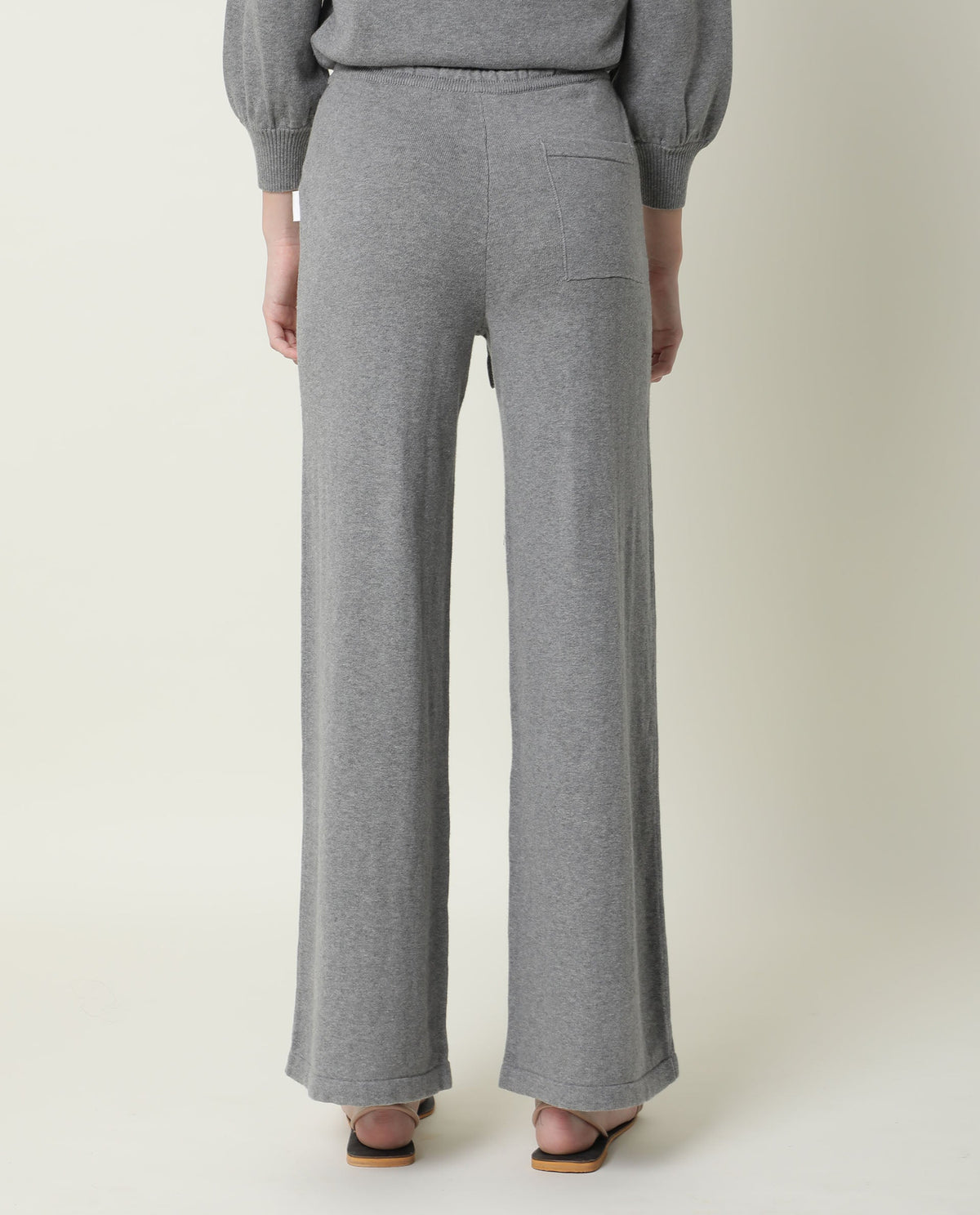 Rareism Women Finn Track Melange Grey Cotton Fabric Flared Solid Mid Rise Ankle Length Track Pant