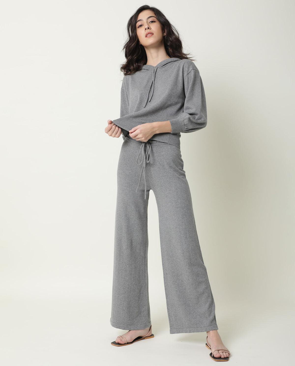 Rareism Women Finn Track Melange Grey Cotton Fabric Flared Solid Mid Rise Ankle Length Track Pant