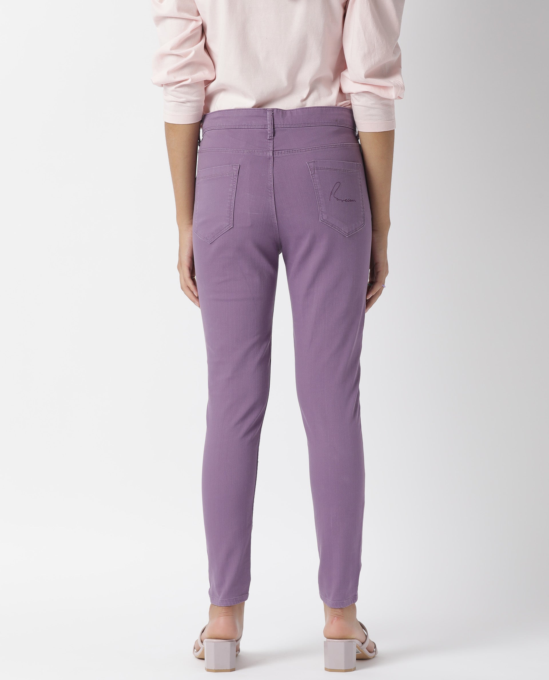 Rareism Women Metty Purple Cotton Lycra Fabric Mid Rise Solid Slim Fit Ankle Length Jeans
