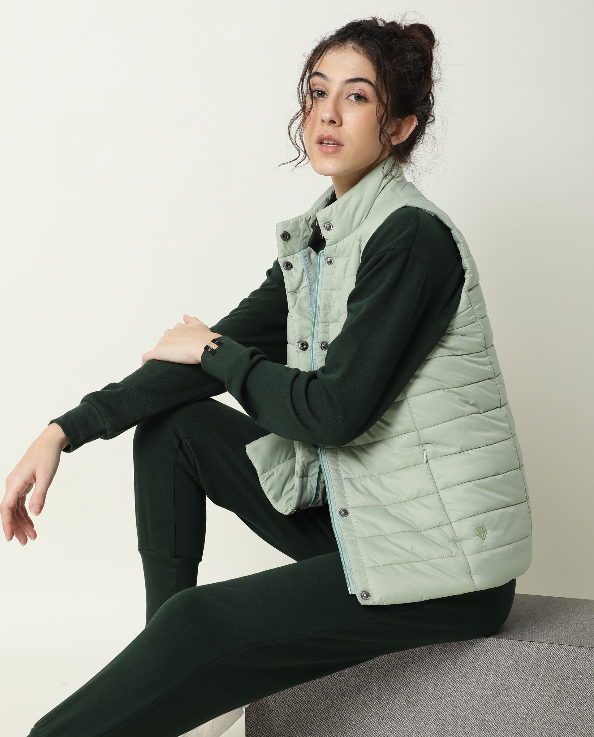 Rareism Women Trunk Light Green  Sleeveless Solid Hooded Jacket