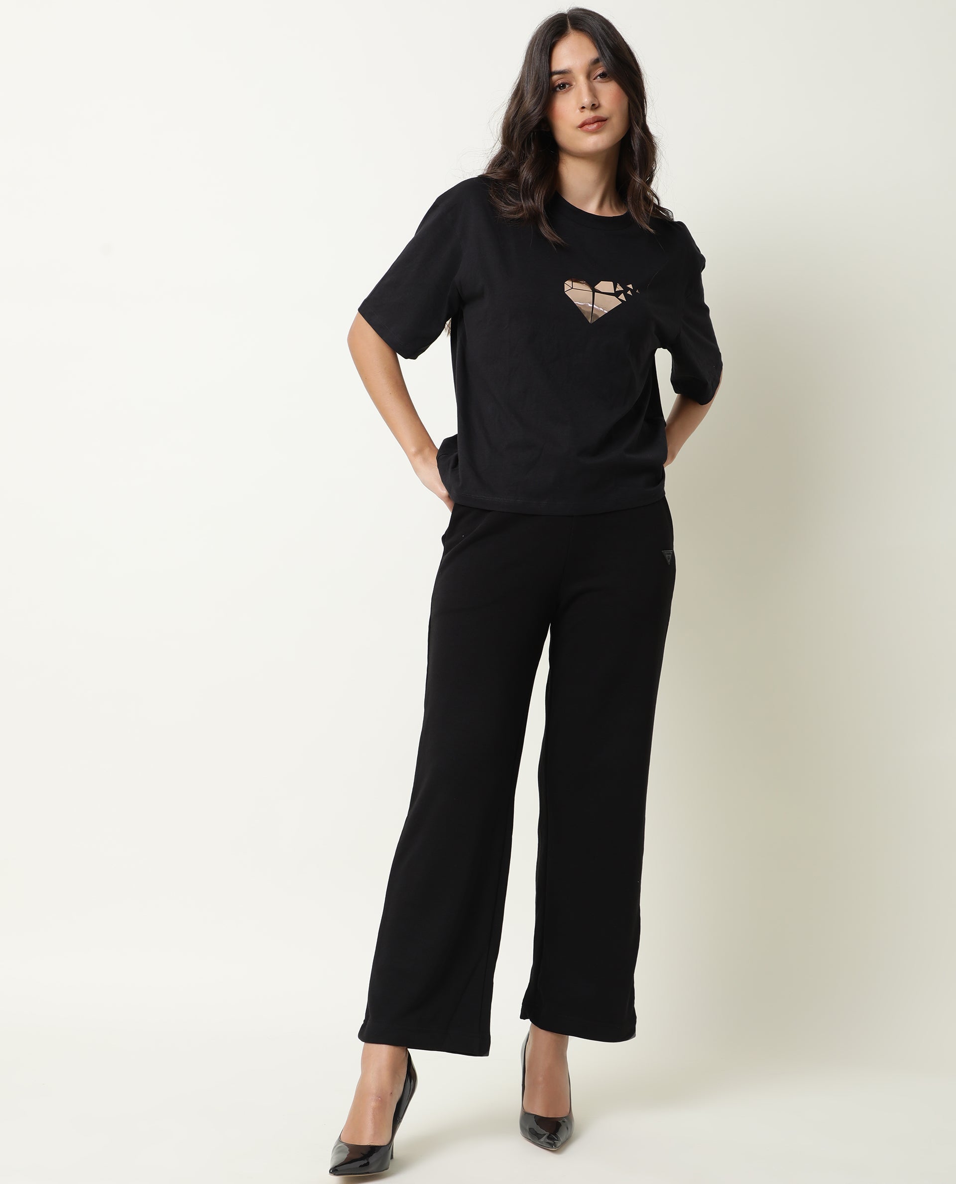 Rareism Women Pazo-1 Black Poly Cotton Fabric Relaxed Fit Solid Mid Rise Ankle Length Track Pant