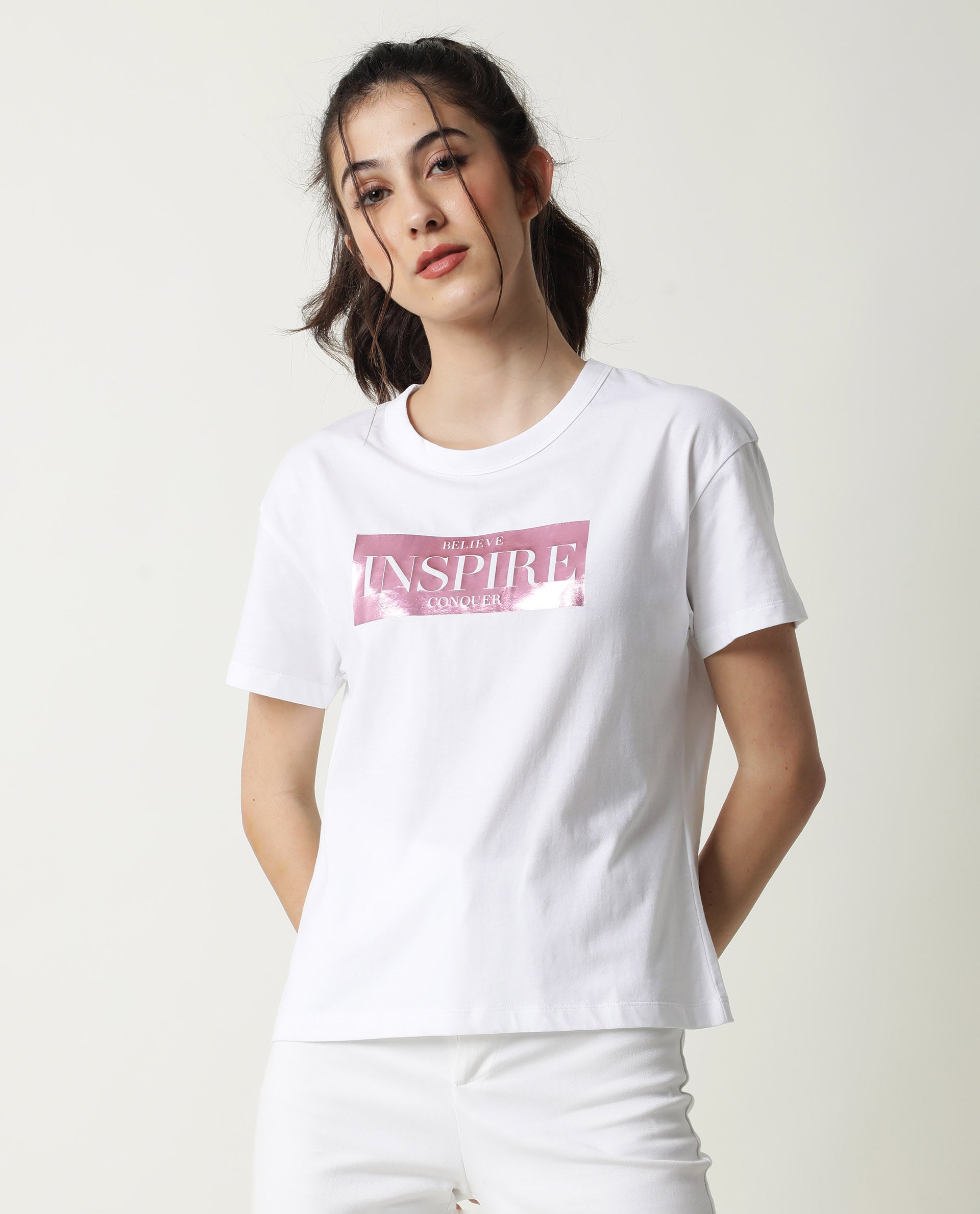 Rareism Women Inago White Cotton Fabric Regular Fit Half Sleeves Graphic Print Crew Neck T-Shirt
