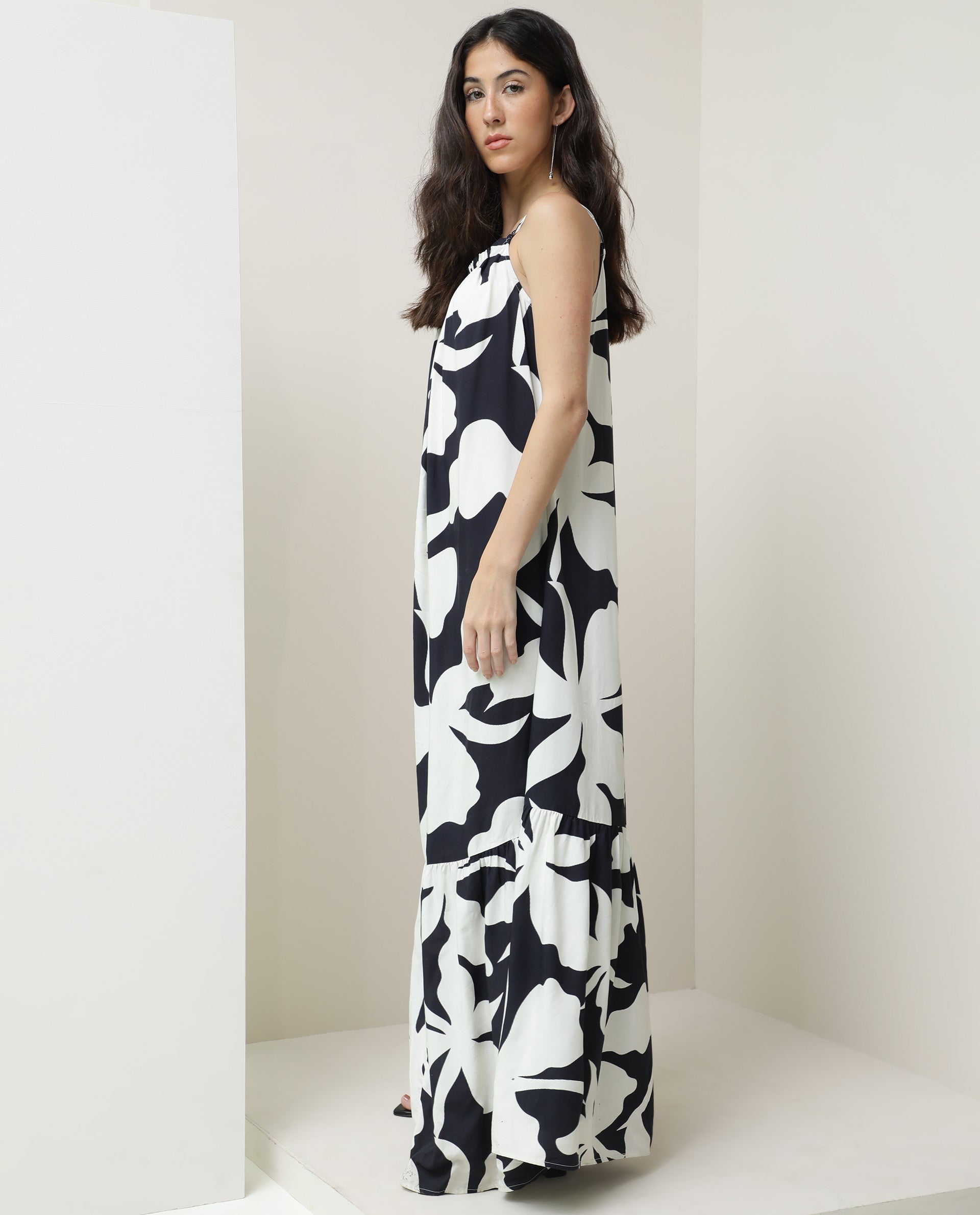 Rareism Women Zahara Black Viscose Fabric Sleeveless Shoulder Straps Regular Fit Floral Print Knee Length Tiered Dress